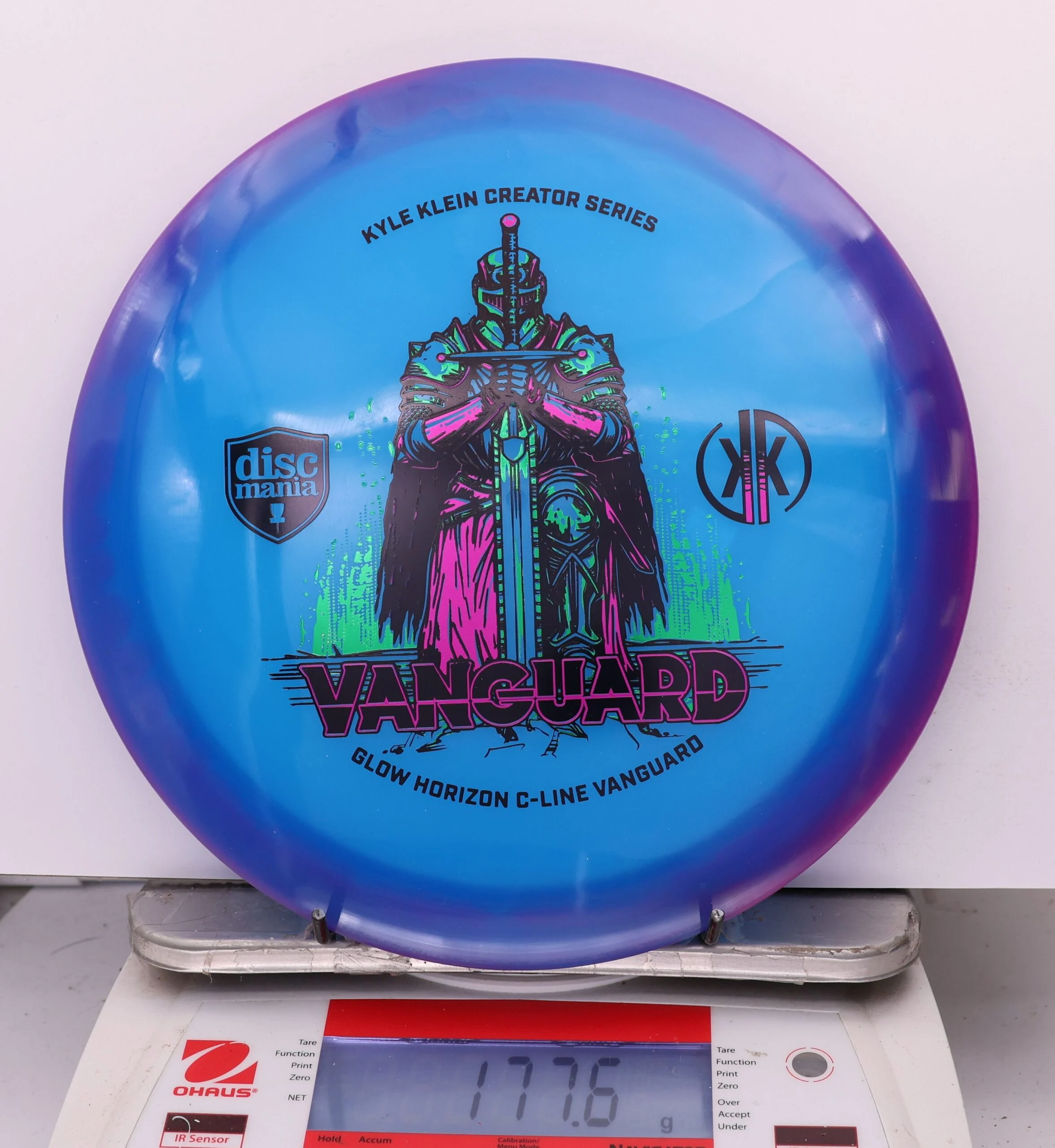 1011144 Glow Horizon C-Line Vanguard, Kyle Klein 2026 Creator Series - #247 Purple-Blue, 178
