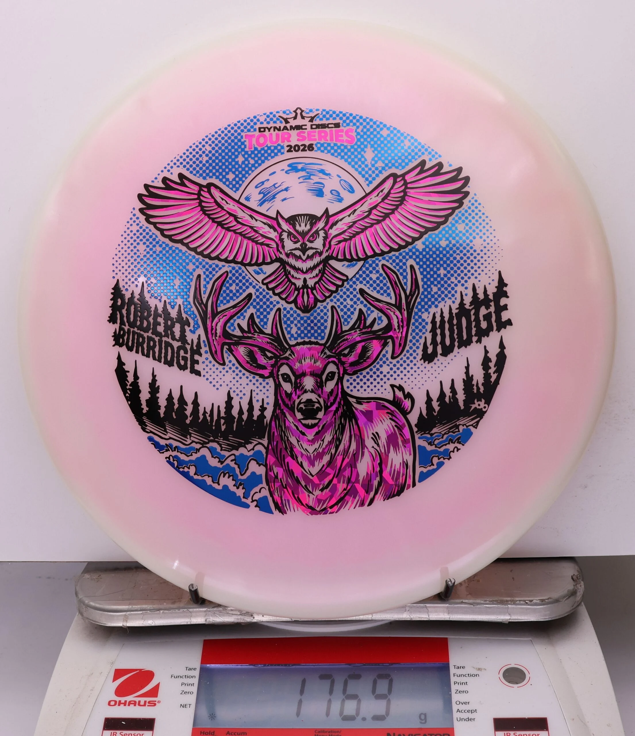 1019554 Lucid X Moonshine Orbit Judge, Robert Burridge 2026 Team Series - #07 White-Pink, 177