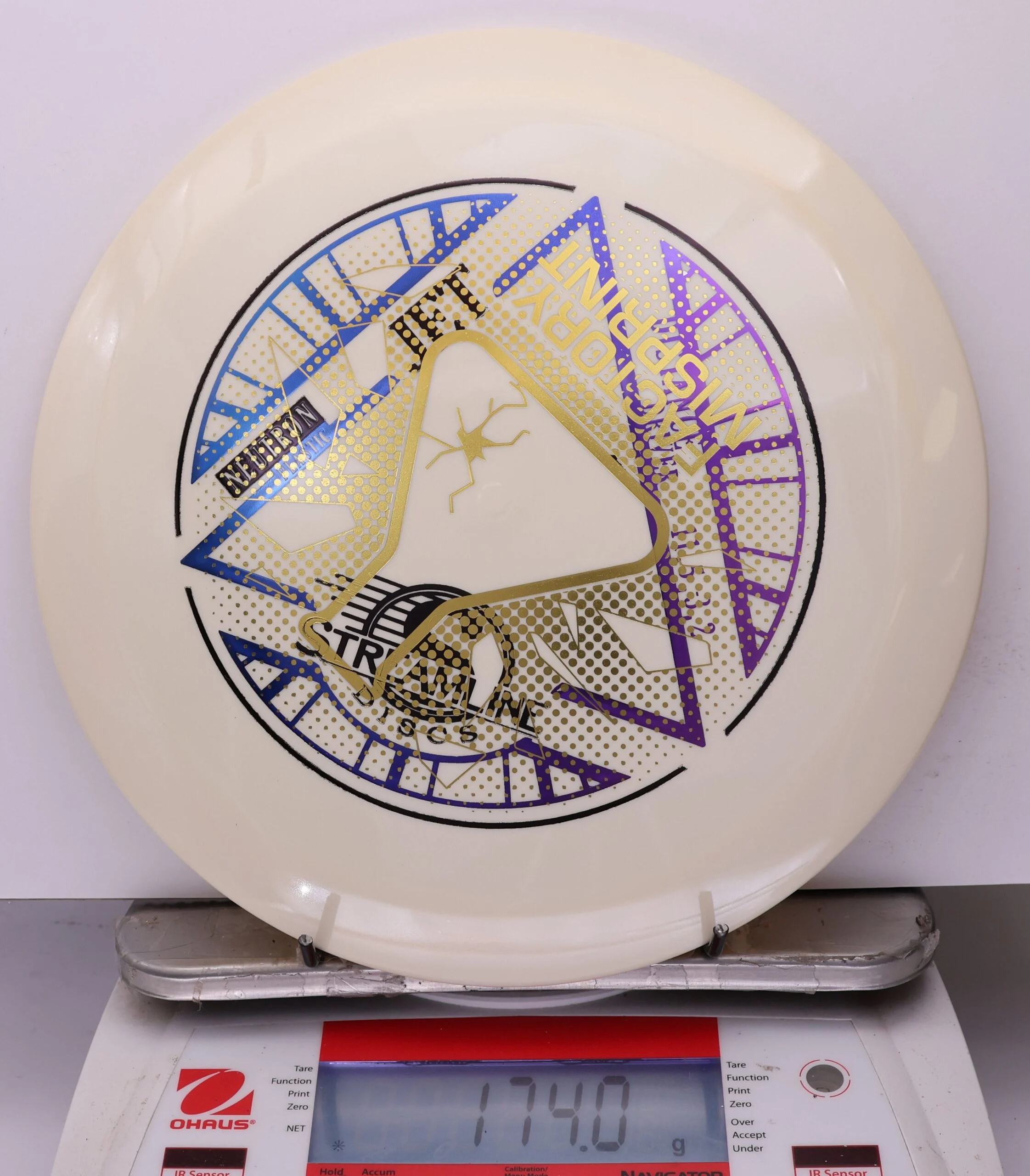 1021971 X-Out Neutron Jet - #20 CreamyWhite, 174