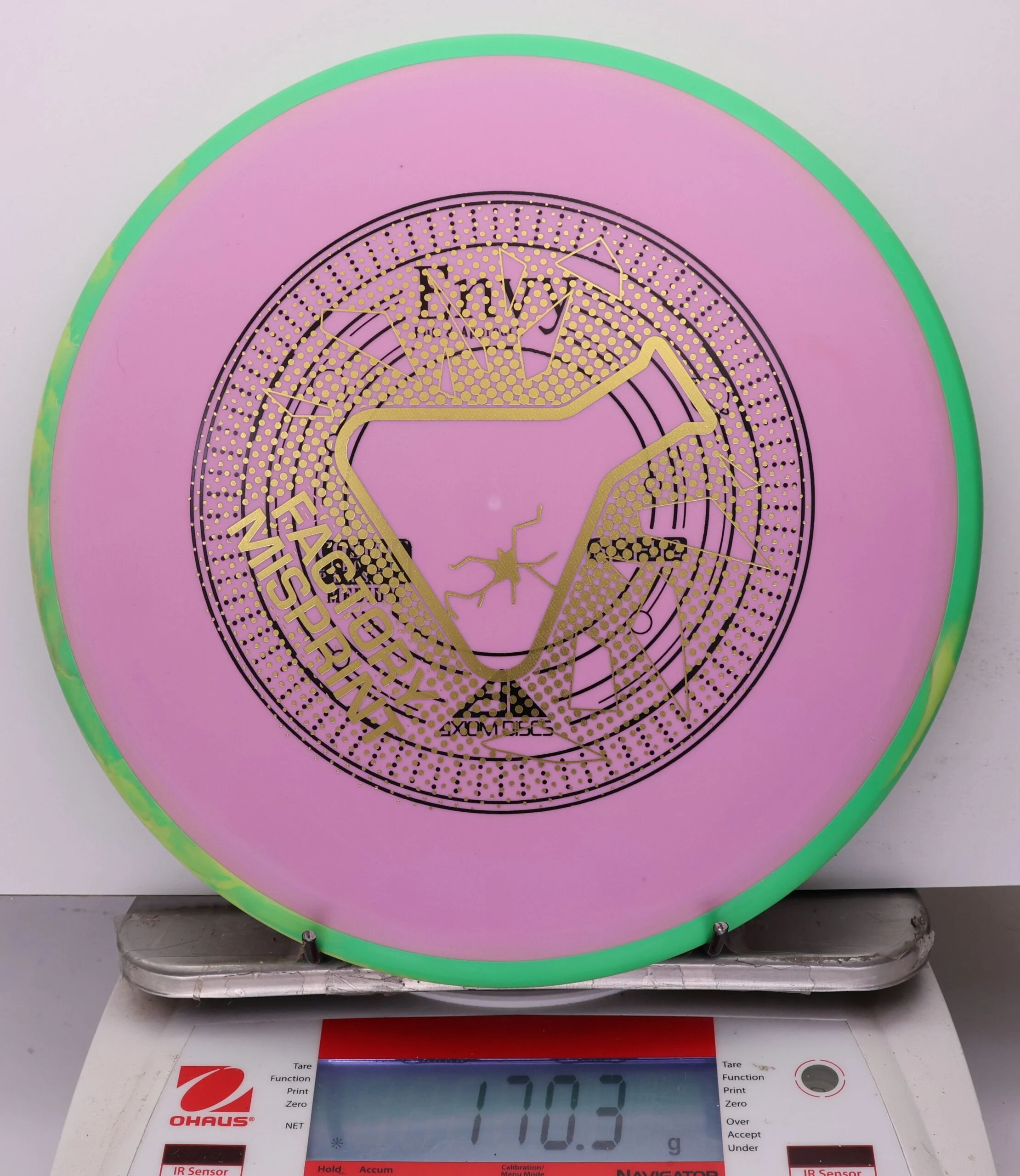 1023236 X-Out Electron Soft Envy, James Conrad - #03 Green-Lilac, 170