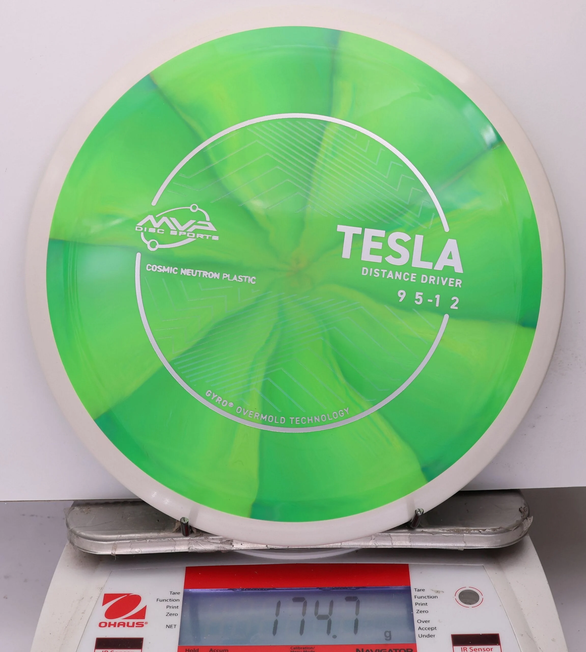 1026395 Cosmic Neutron Tesla, Project Lab Coat - #41 Green, 175