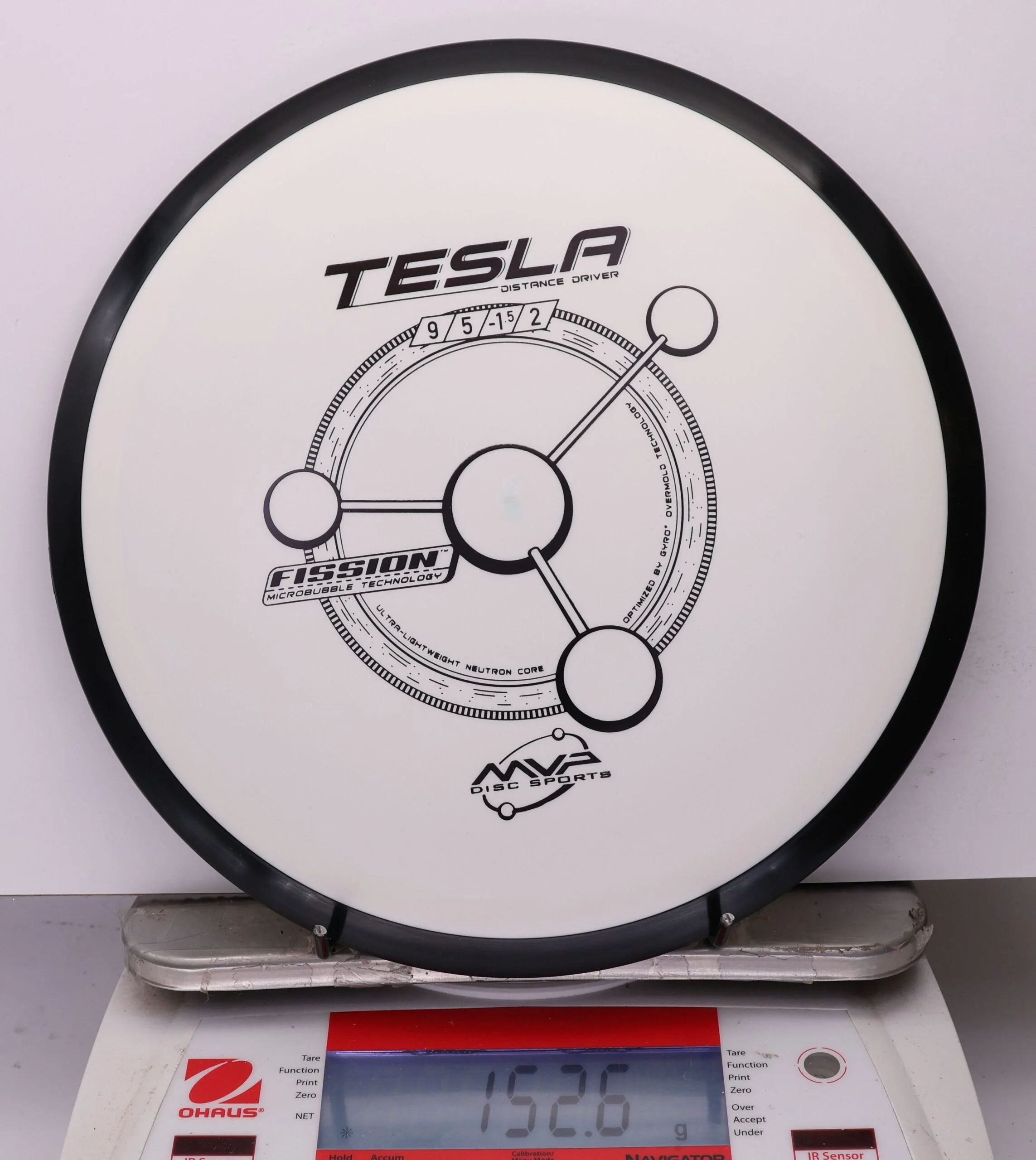 1026540 Fission Tesla - #19 White, 153