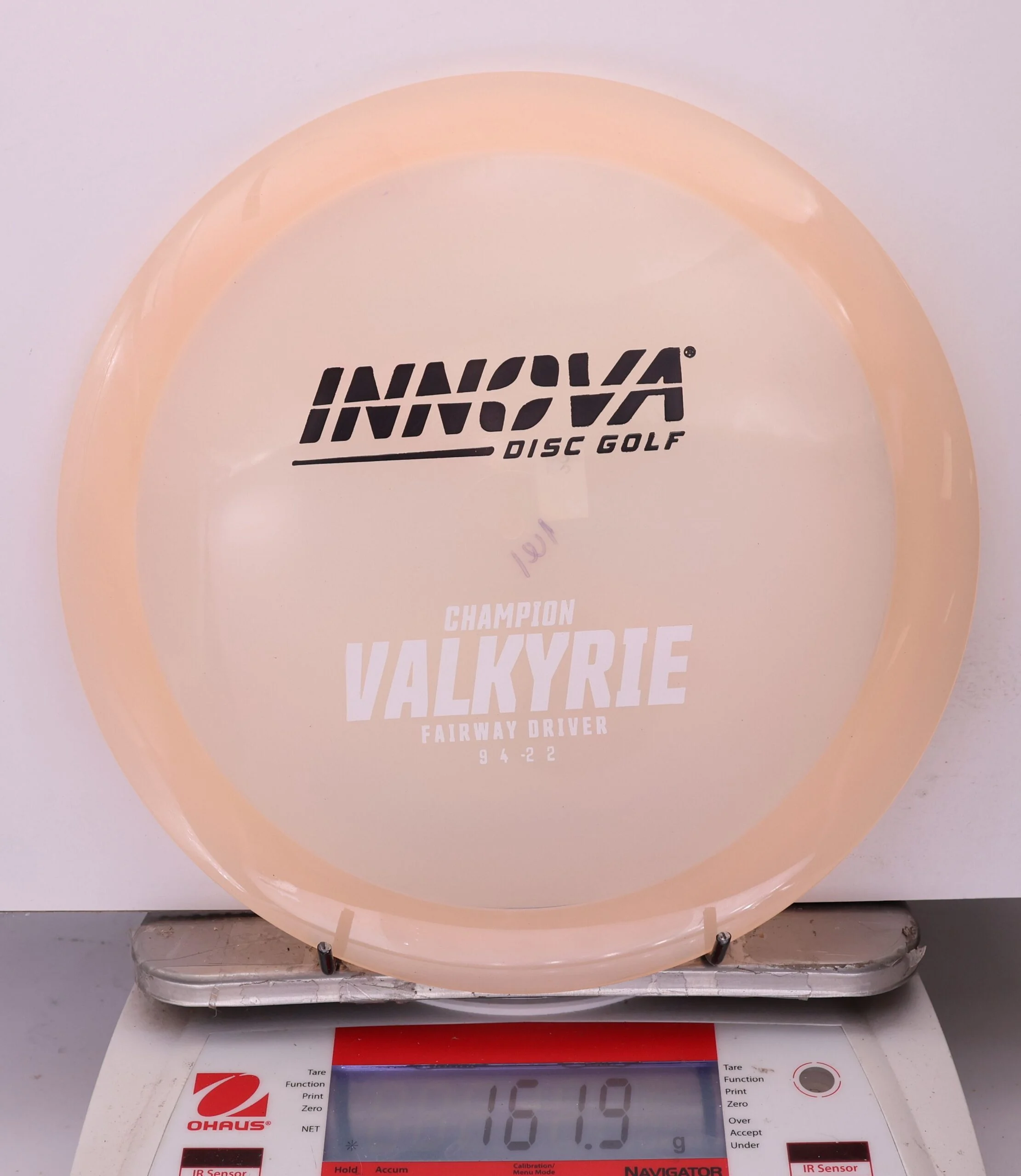 1028874 Champion Valkyrie - #29 LtOrange, 162