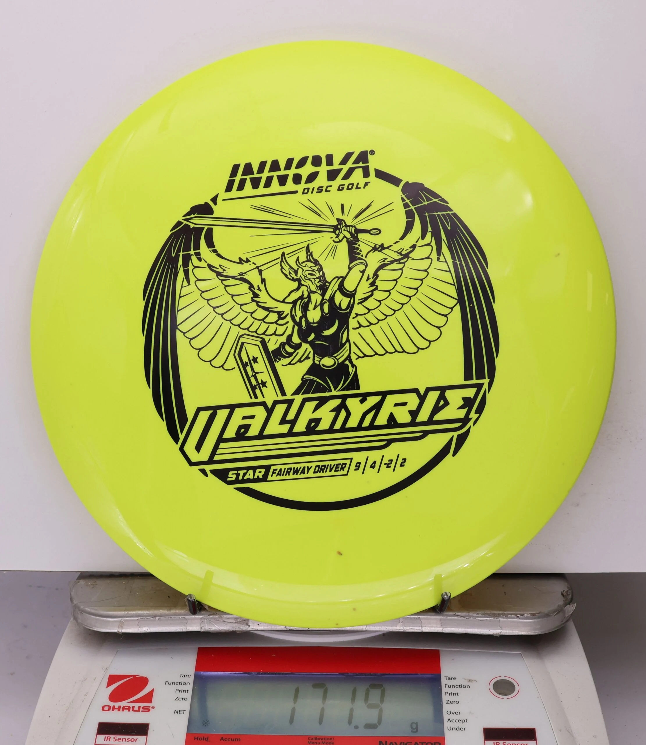 1029018 Star Valkyrie - #28 Yellow, 172