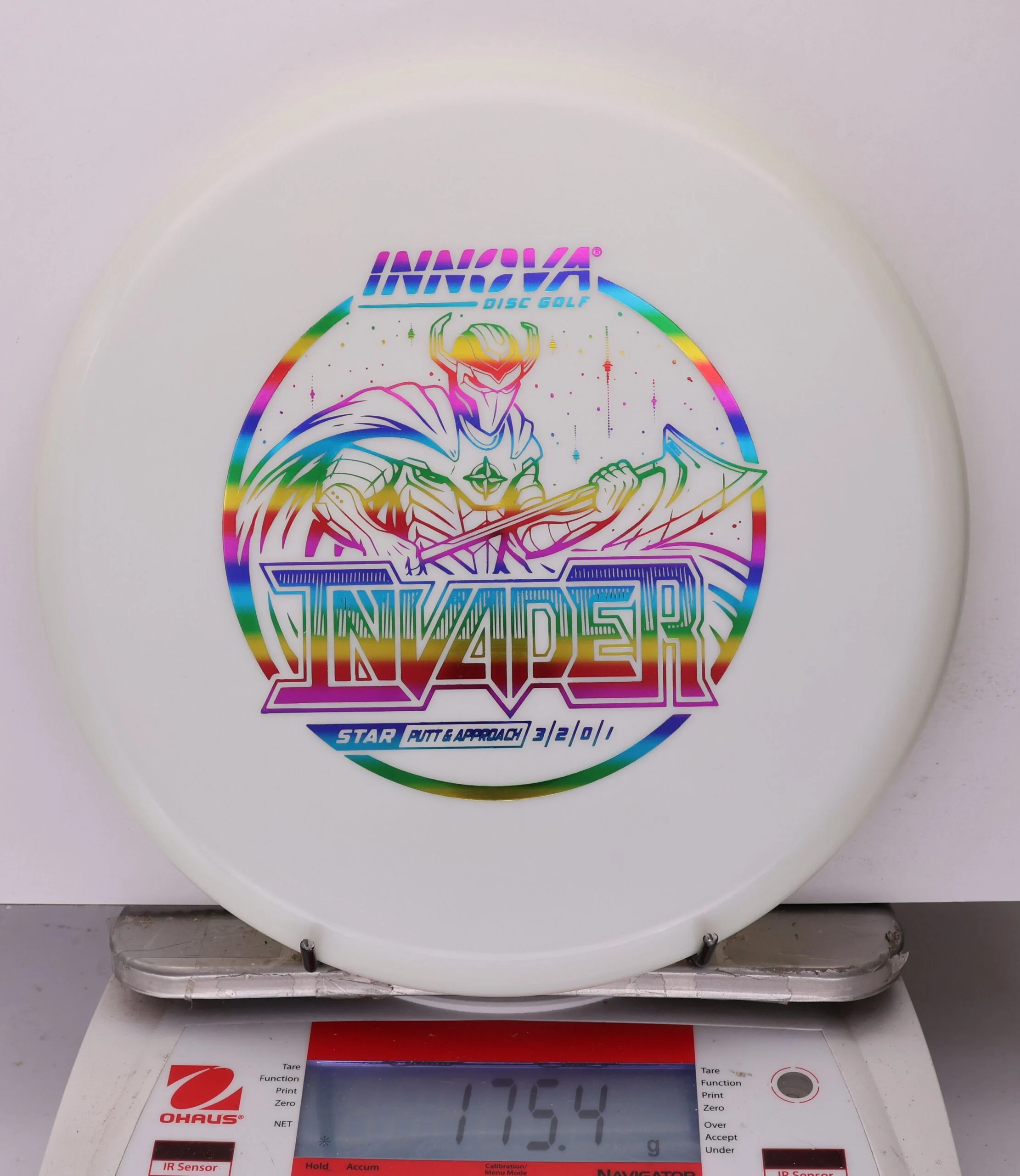 1029047 Star Invader - #23 White, 175