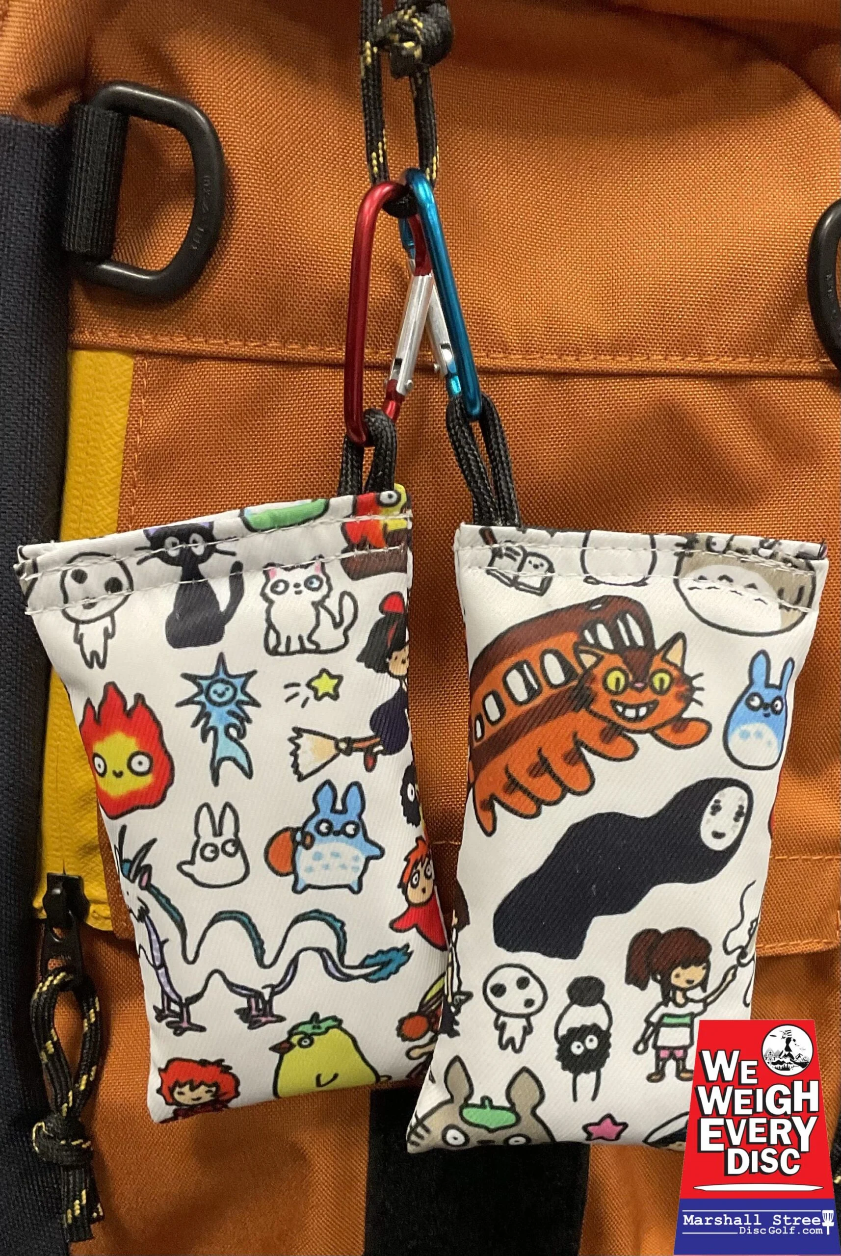 1039653 Chalky Bags with Carabiner - Totoro-White, Chalky