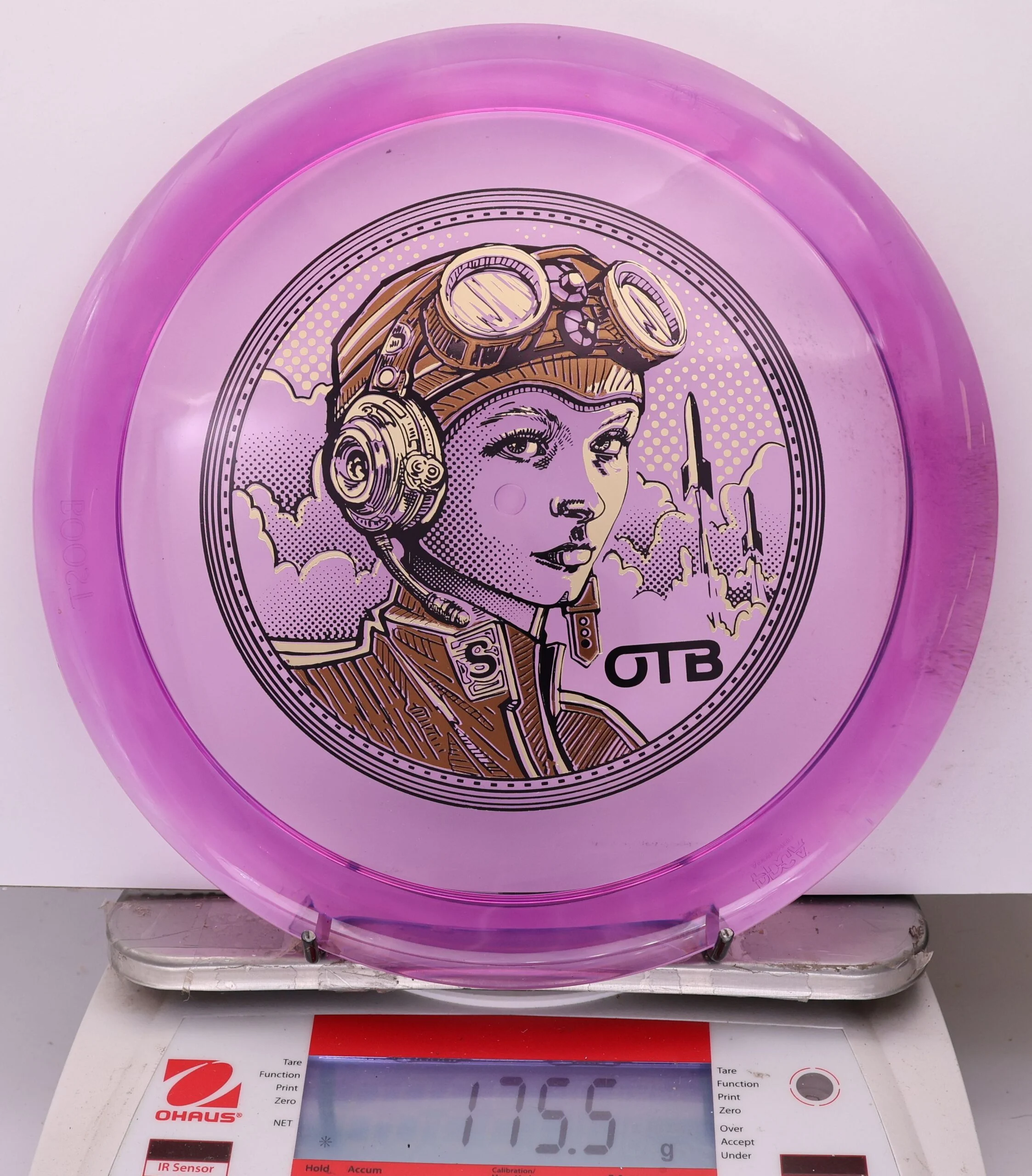 1040203 Proton Boost, 2026 OTB - #374 Purple, 176