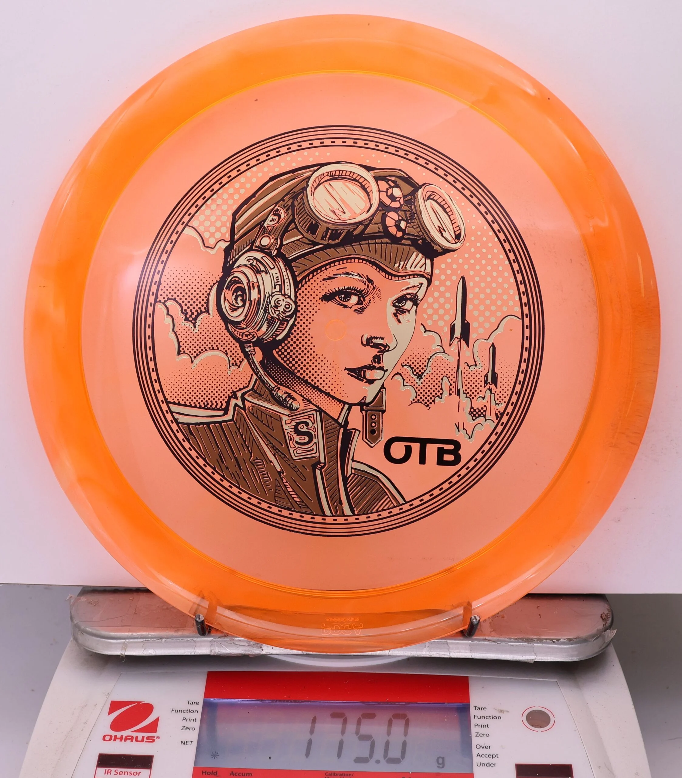 1040340 Proton Boost, 2026 OTB - #395 Orange, 175