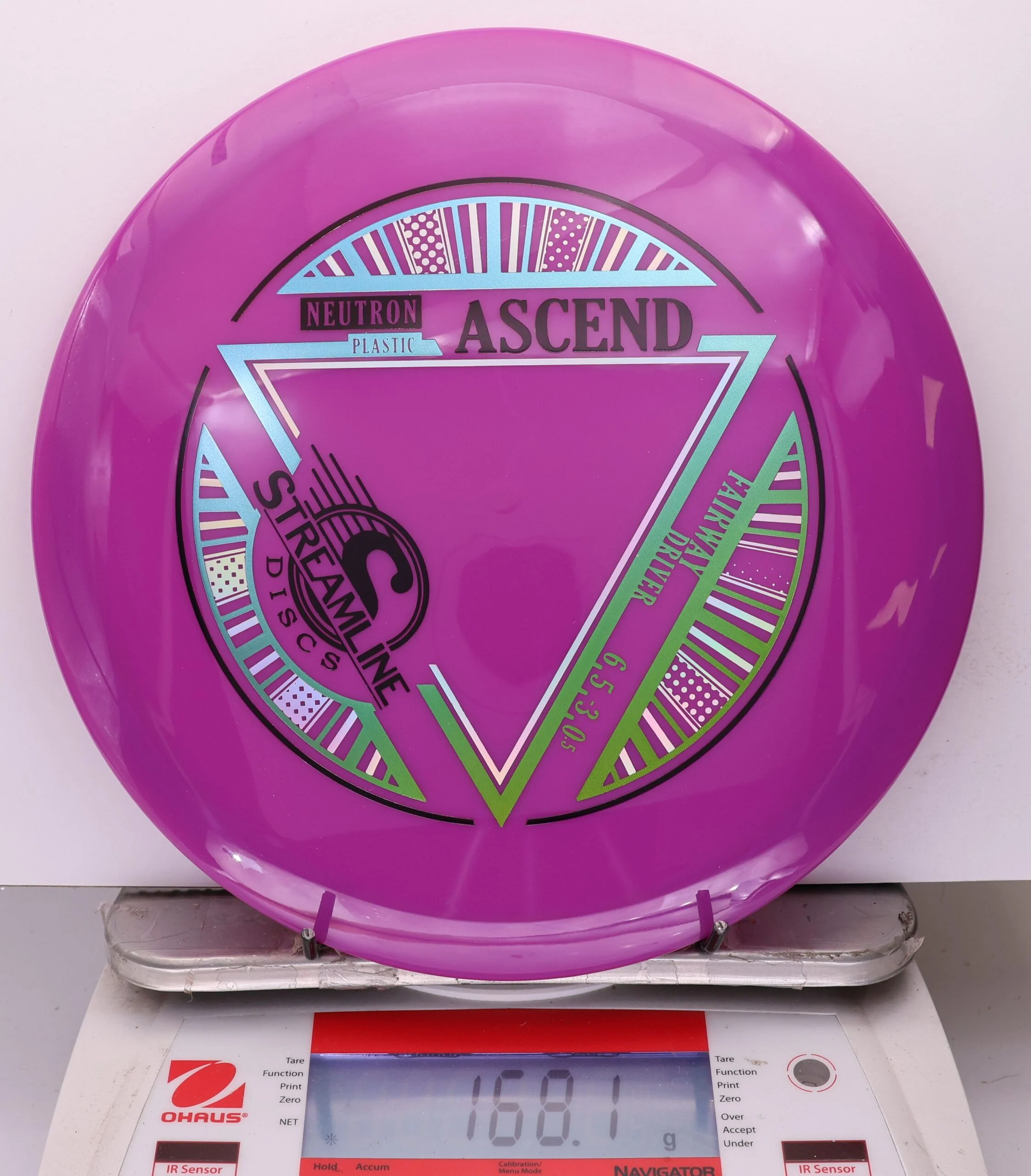 1044582 Neutron Ascend - #612 Magenta, 168