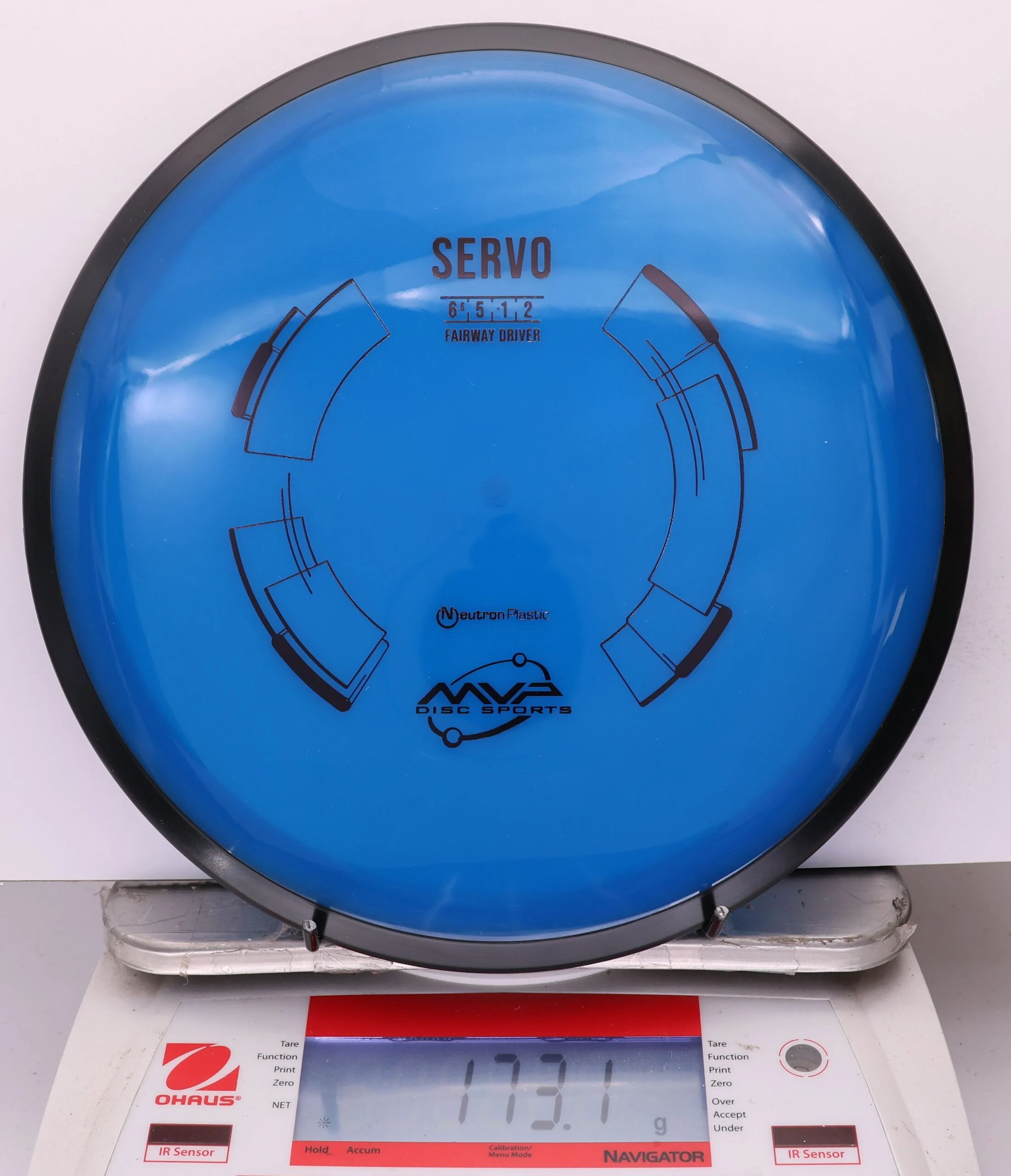 1045067 Neutron Servo - #608 DkBlue, 173