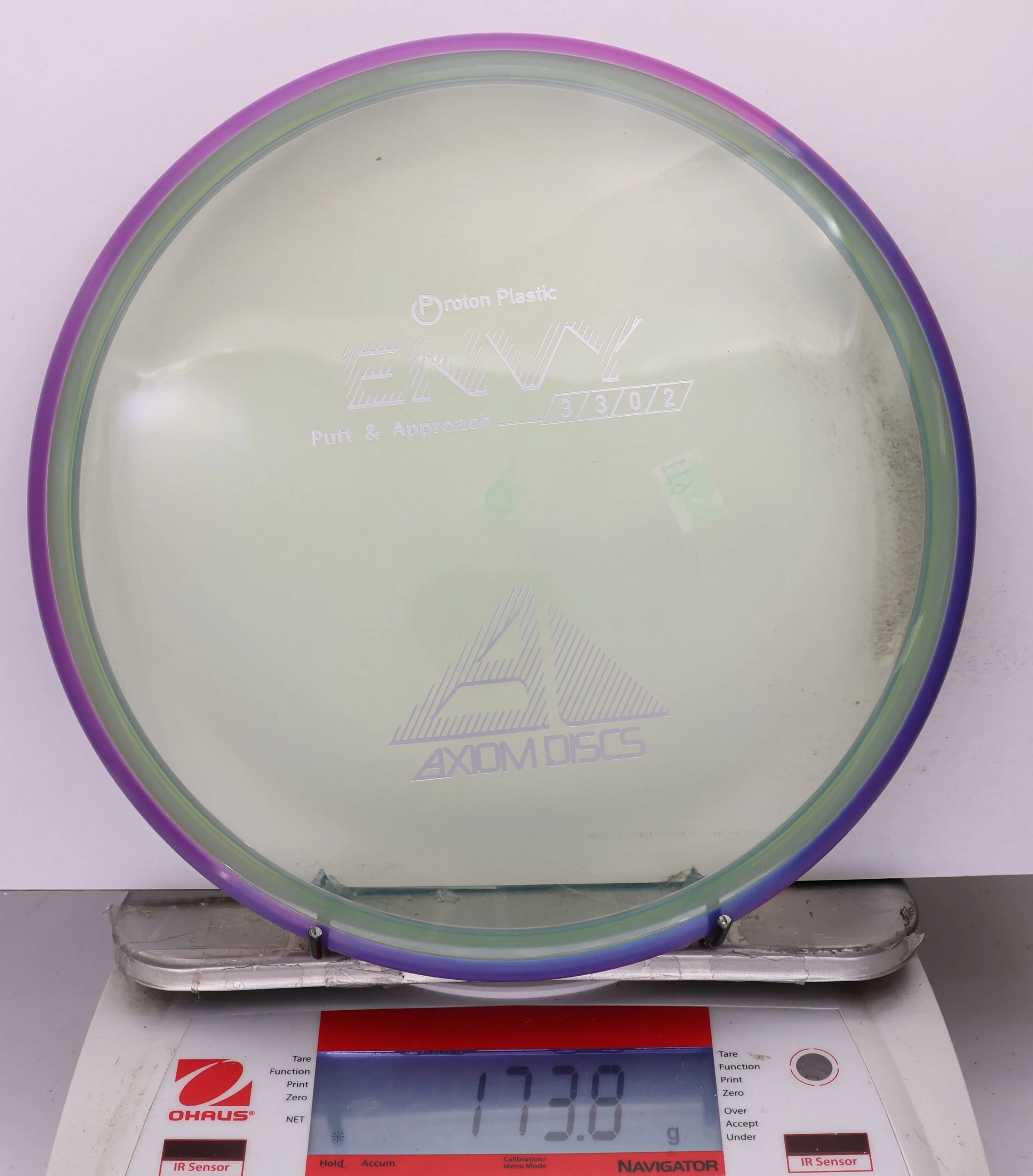 1048237 Proton Envy - #611 Purple-PaleGreen, 174