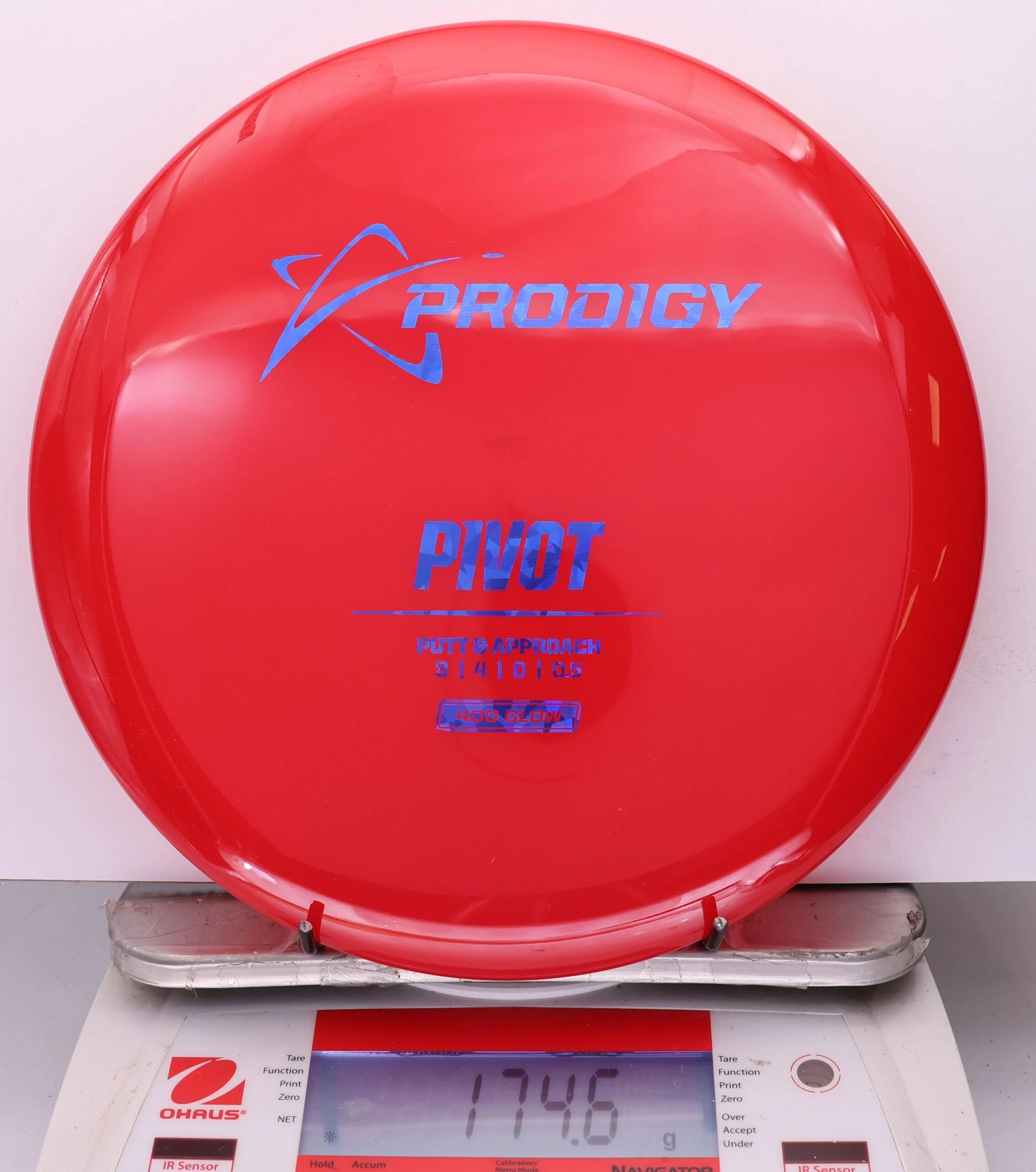 1051087 Pivot 400, Glow - #05 Red, 175