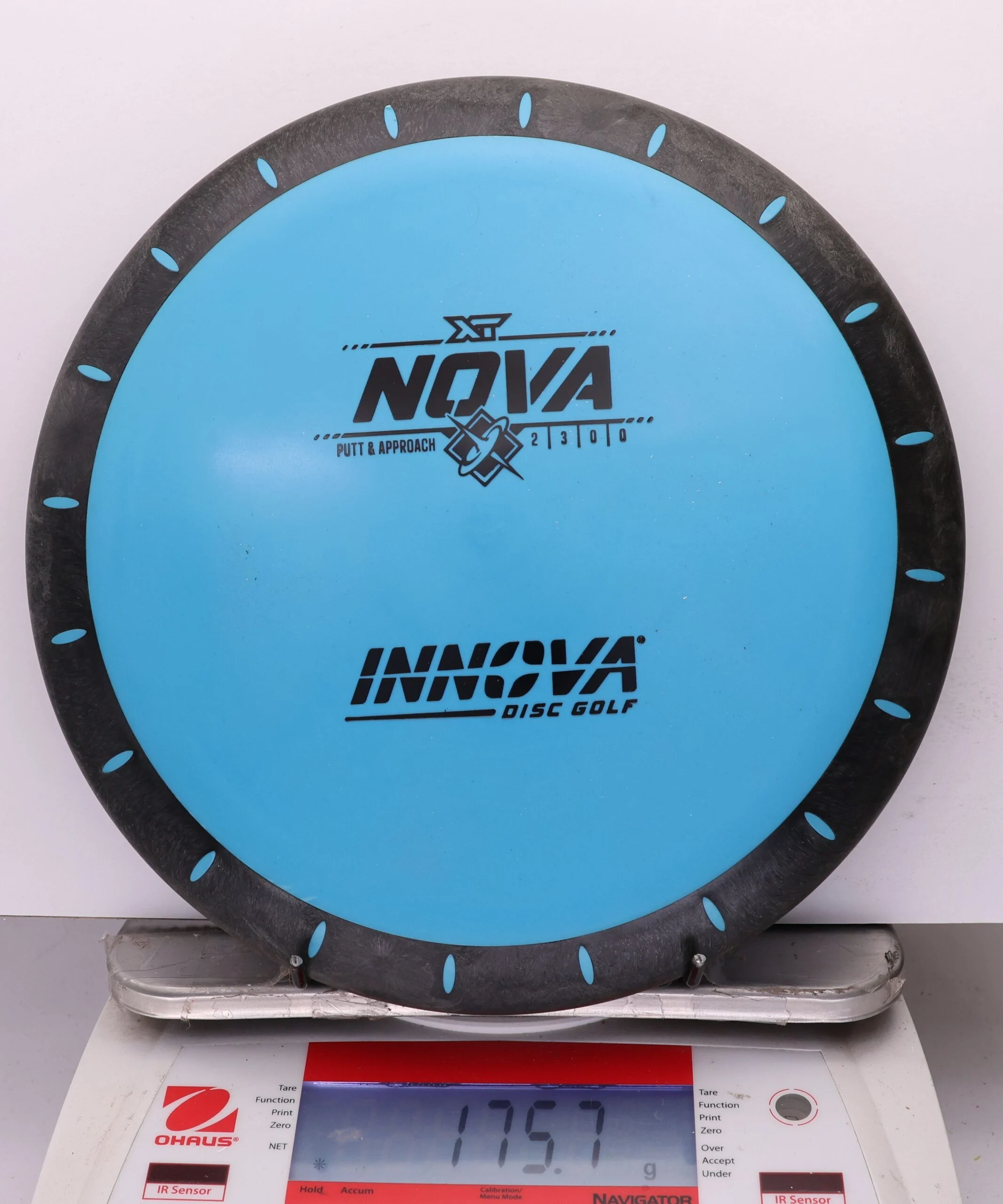 1060273 XT Nova - #05 Black-Blue, 176