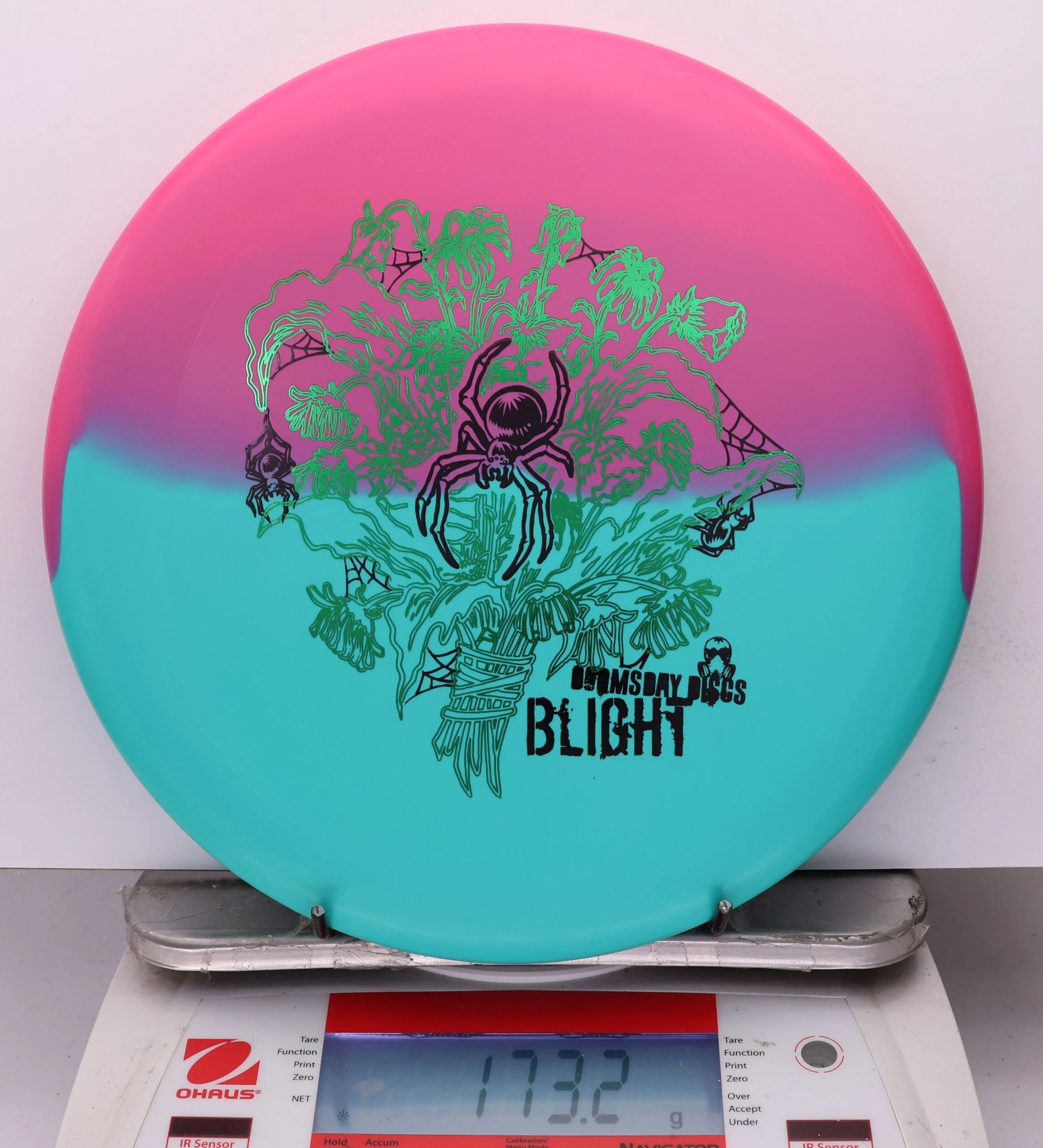 1061718 Ration Blight - #677 TealMagenta, 173