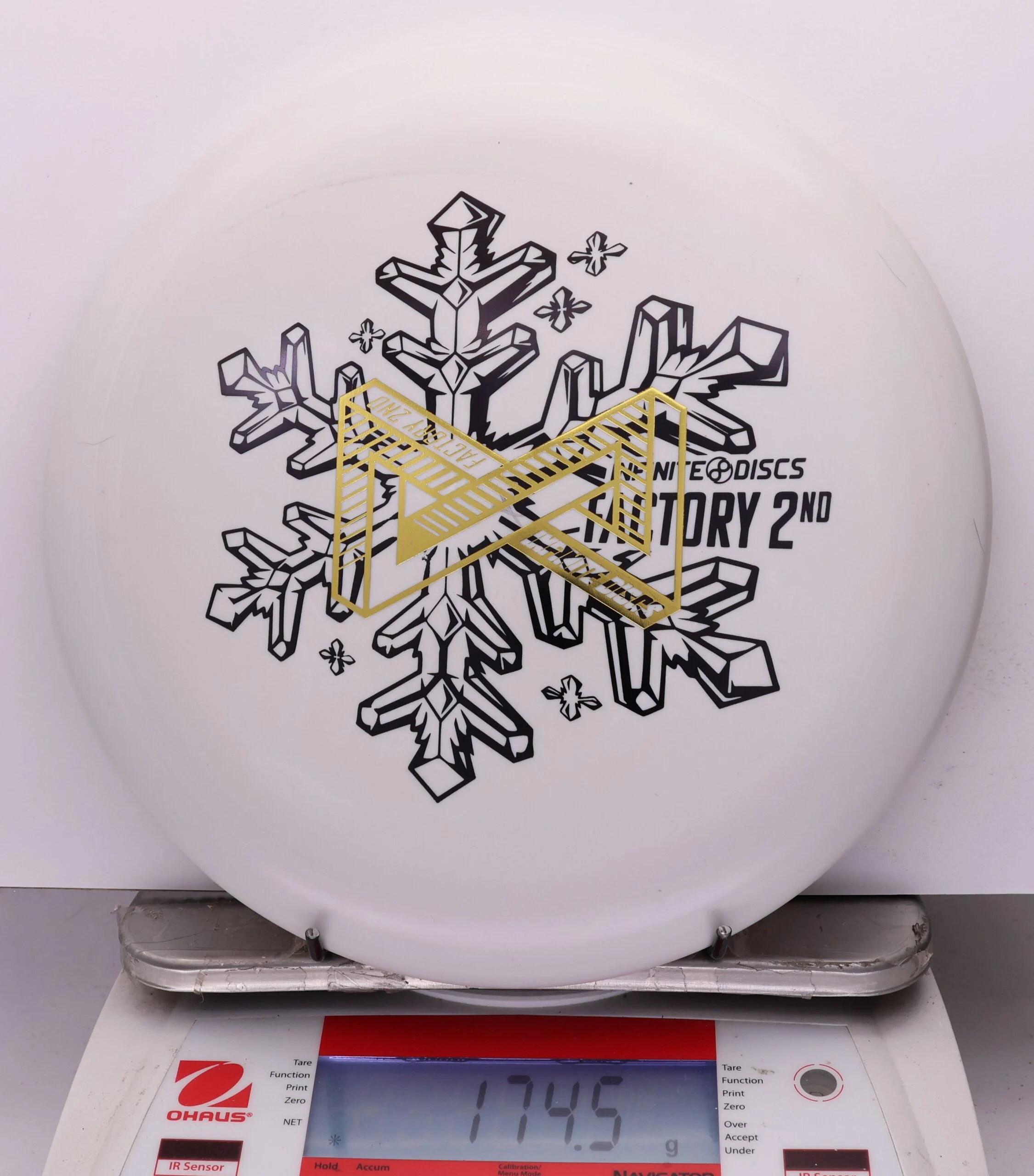 1062324 X-Out D-Blend Artifact - #667 White, 175