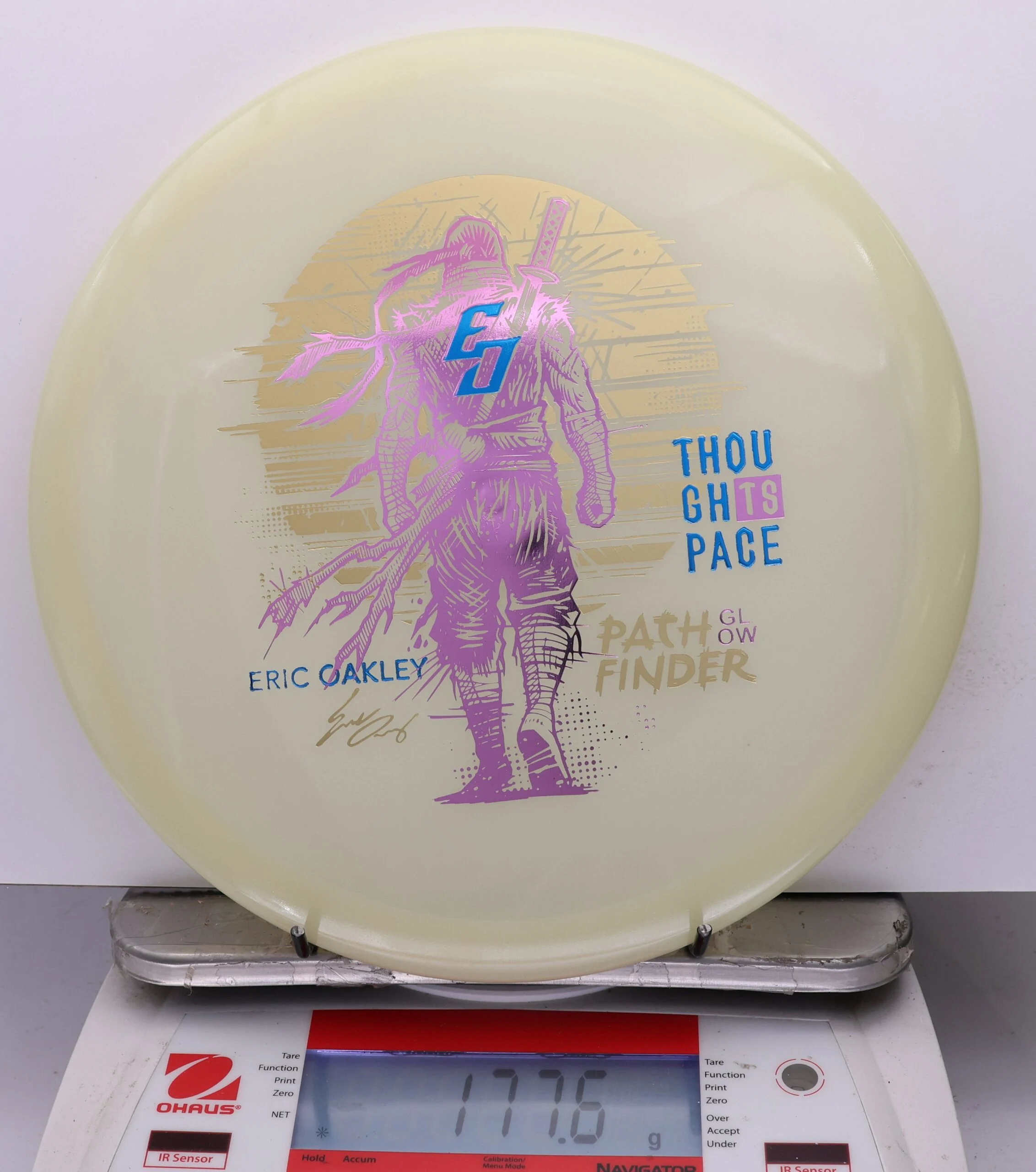 1064099 Glow Pathfinder, Eric Oakley Signature Edition - #670 Glow, 178