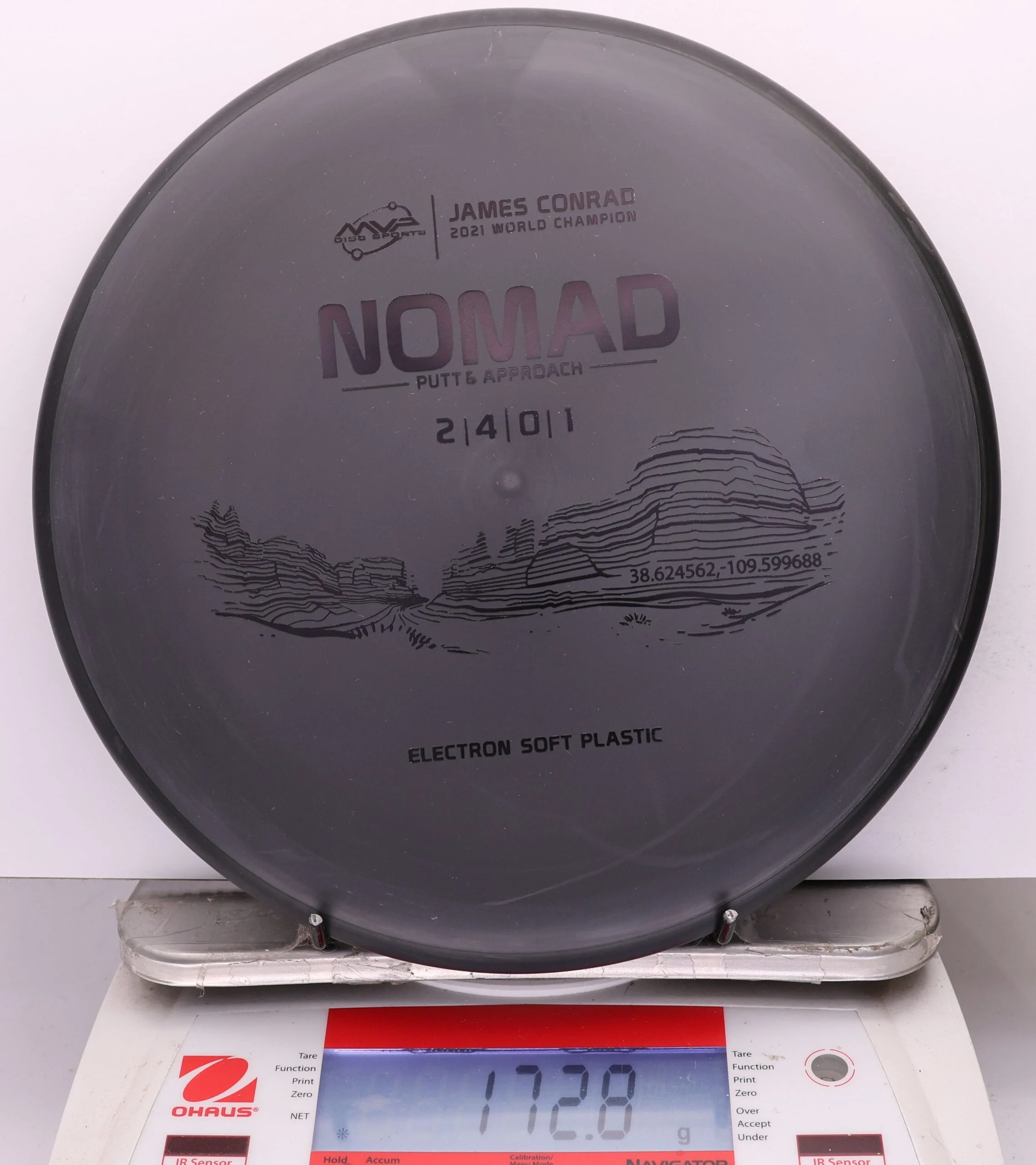 1064441 Electron Soft Nomad, James Conrad - #09 Black, 173