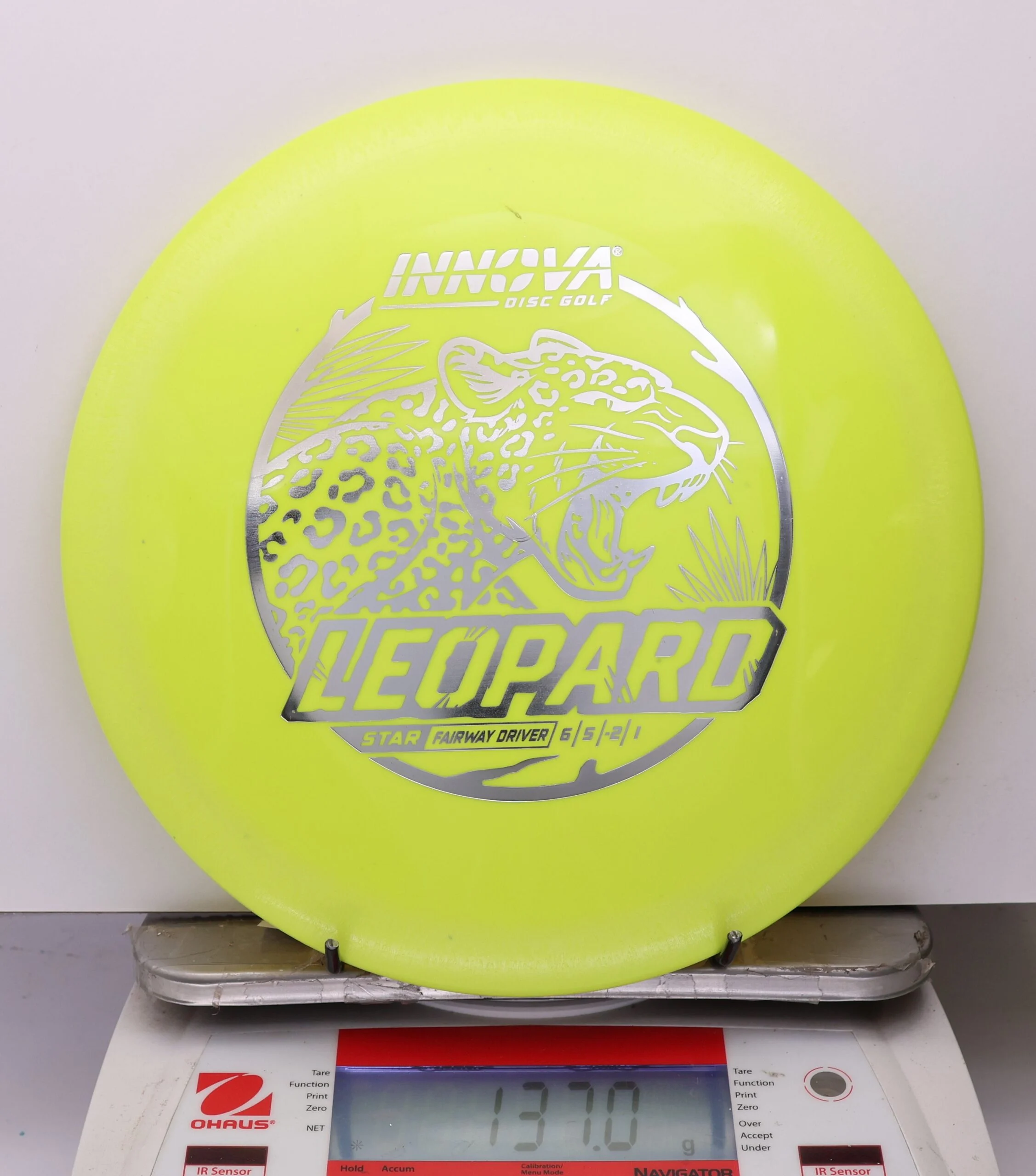 1077831 Star Leopard - #40 Yellow, 137