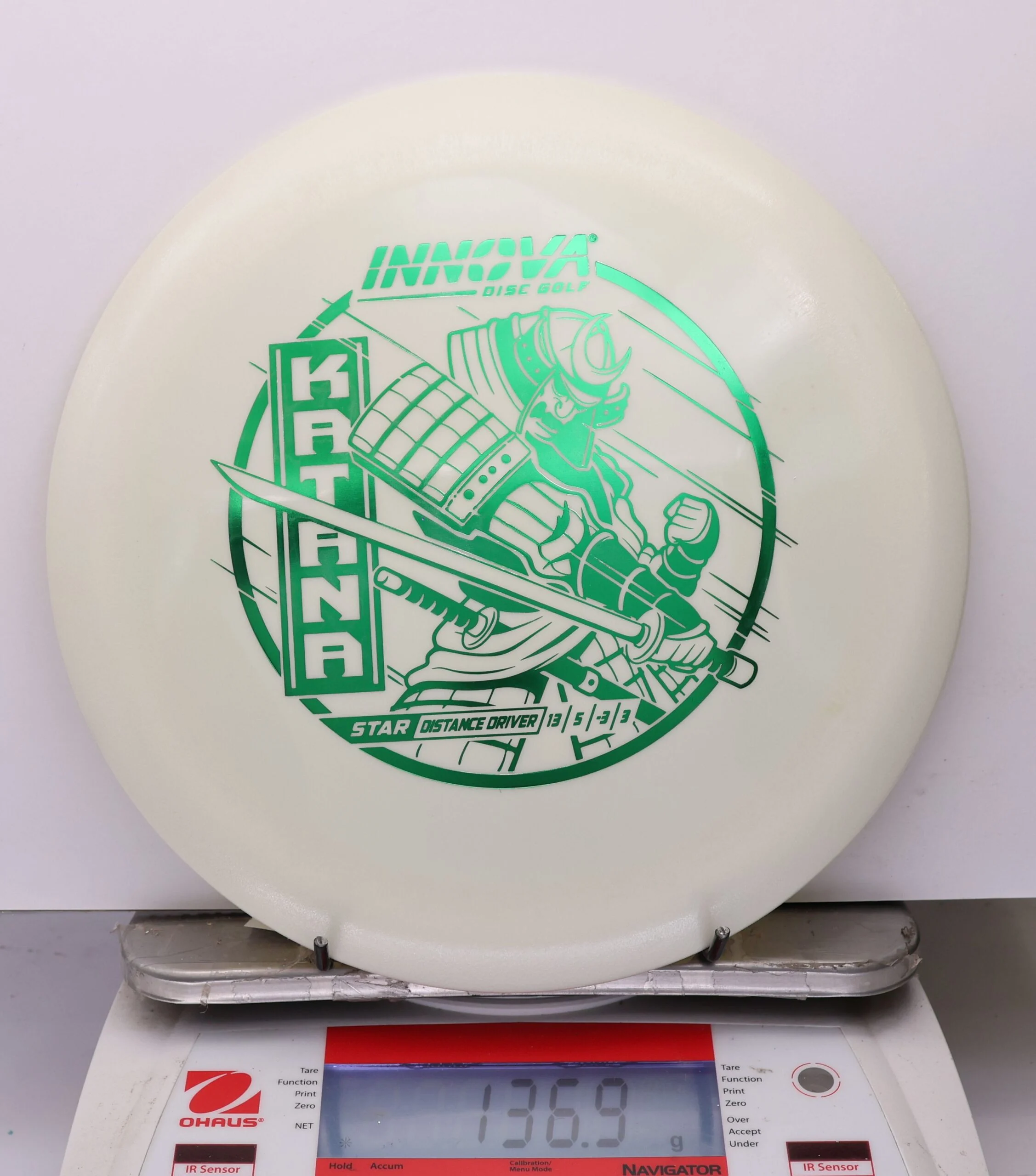 1077882 Star Katana - #40 White, 137