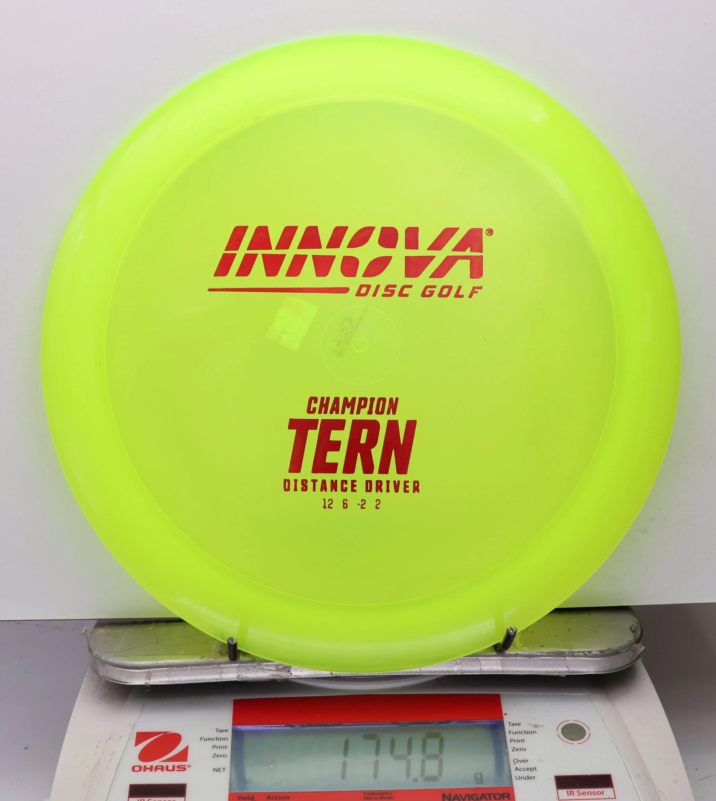 1079547 Champion Tern - #77 NYellow, 175