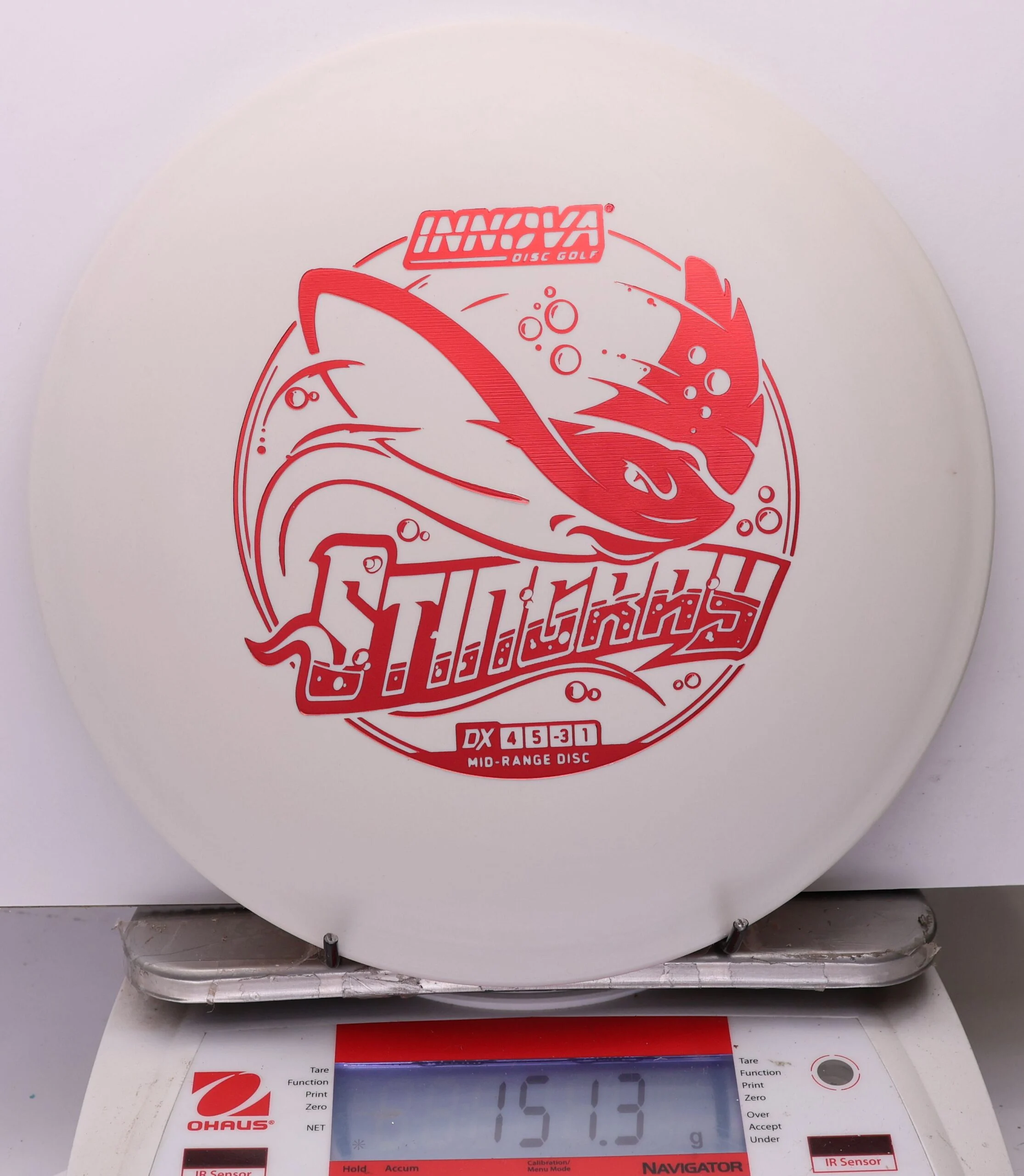 1079966 DX Stingray - #73 White, 151