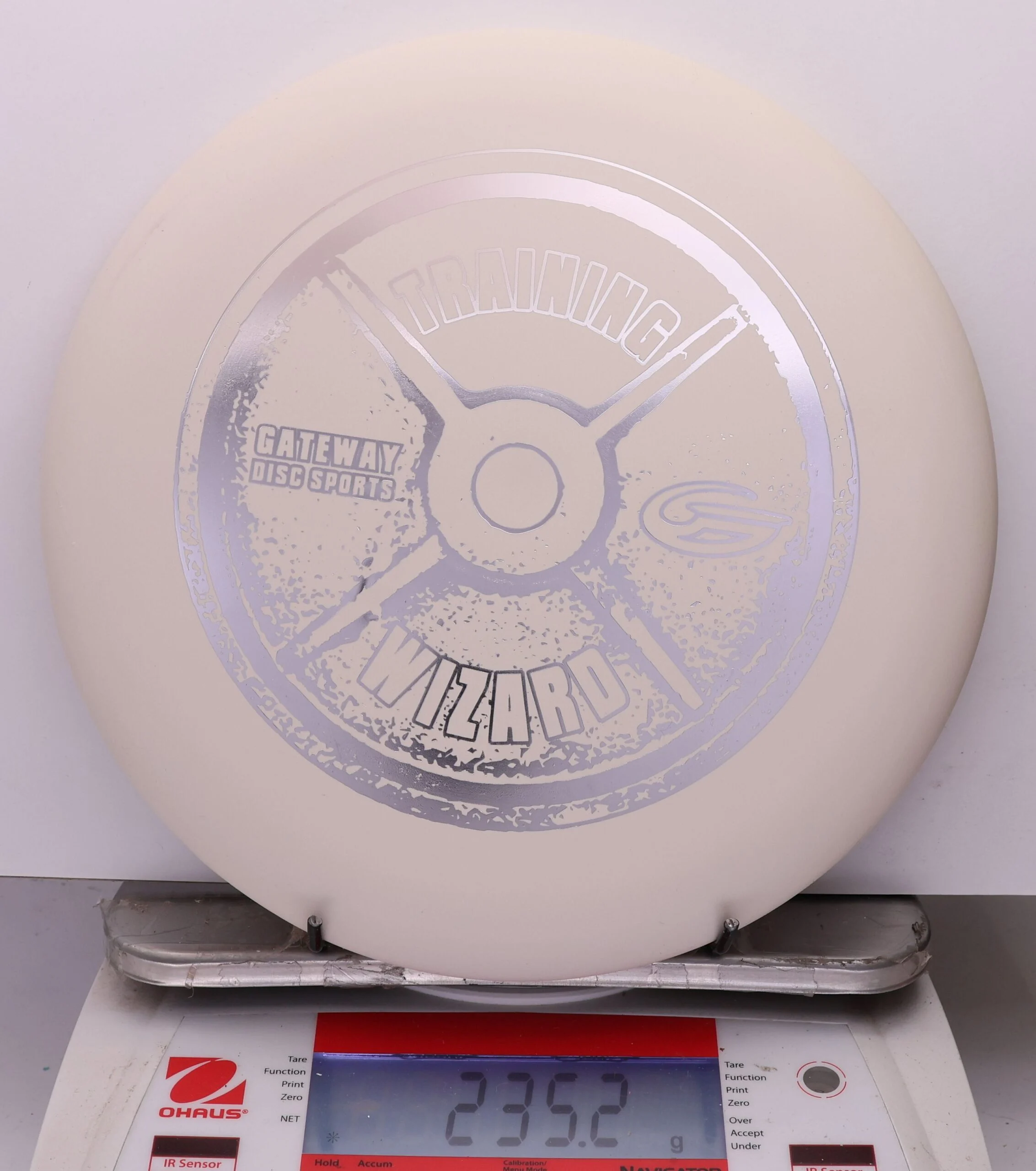 1084053 Training Wizard - #563 White, 235
