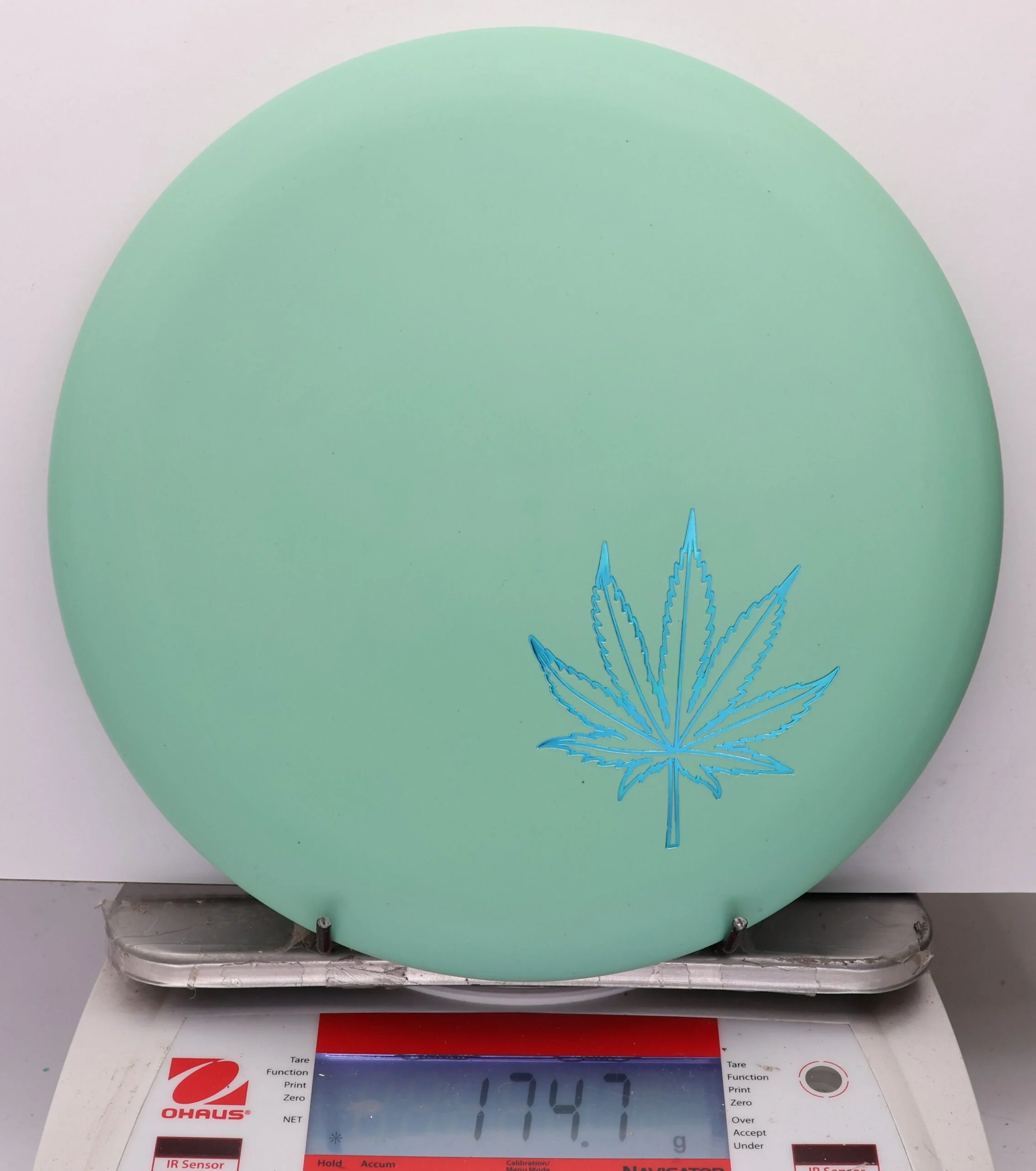 1084352 Super Soft SureGrip Wizard - #557 LEAF-Green, 175