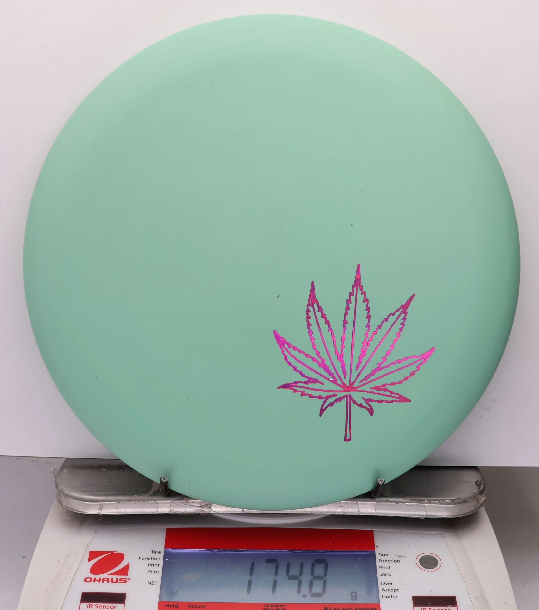 1084361 Super Soft SureGrip Wizard - #561 LEAF-Green, 175