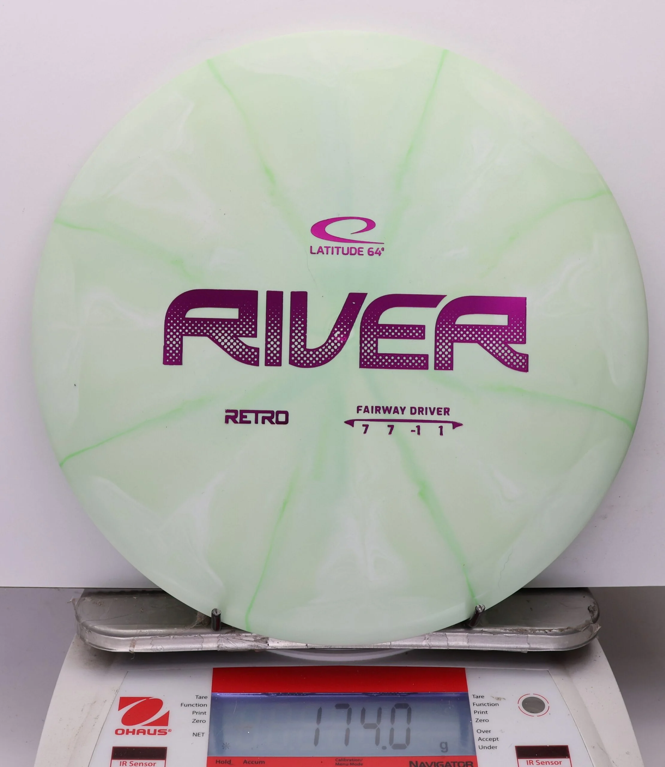 1093093 Retro Burst River - #343 LtGreen, 174