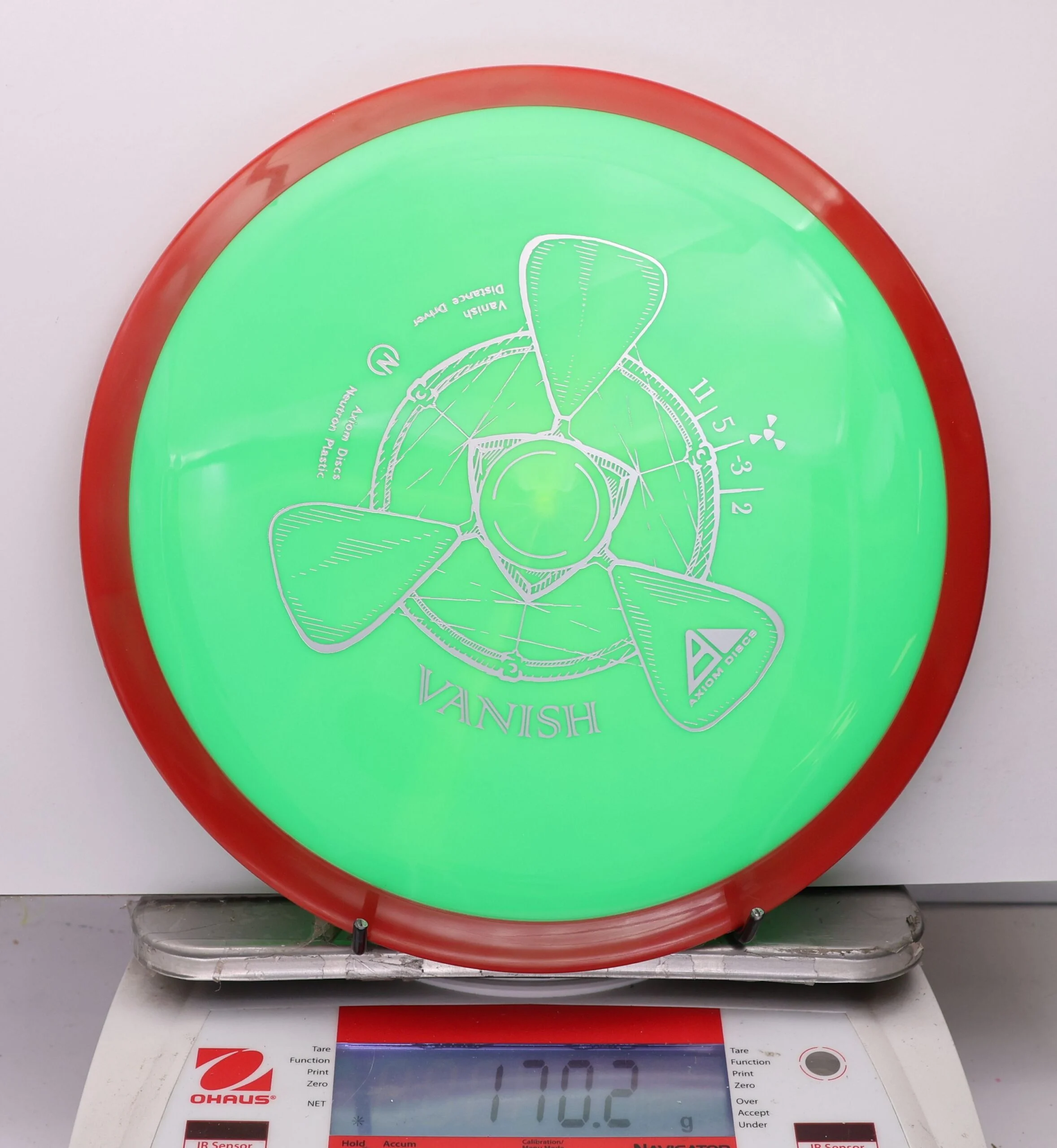 1094206 Neutron Vanish - #670 Red-Mint, 170