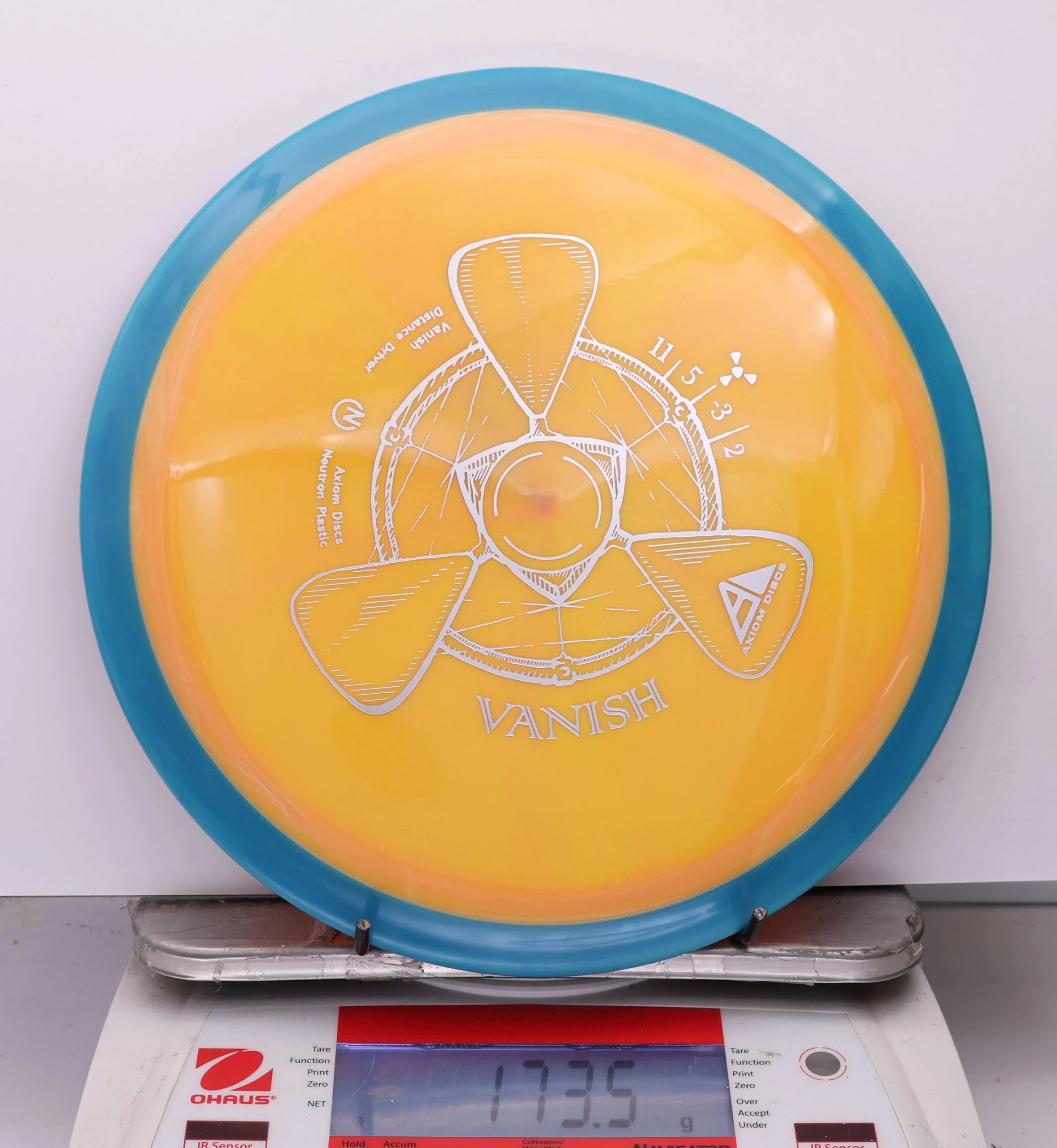 1094213 Neutron Vanish - #672 Blue-Orange, 174