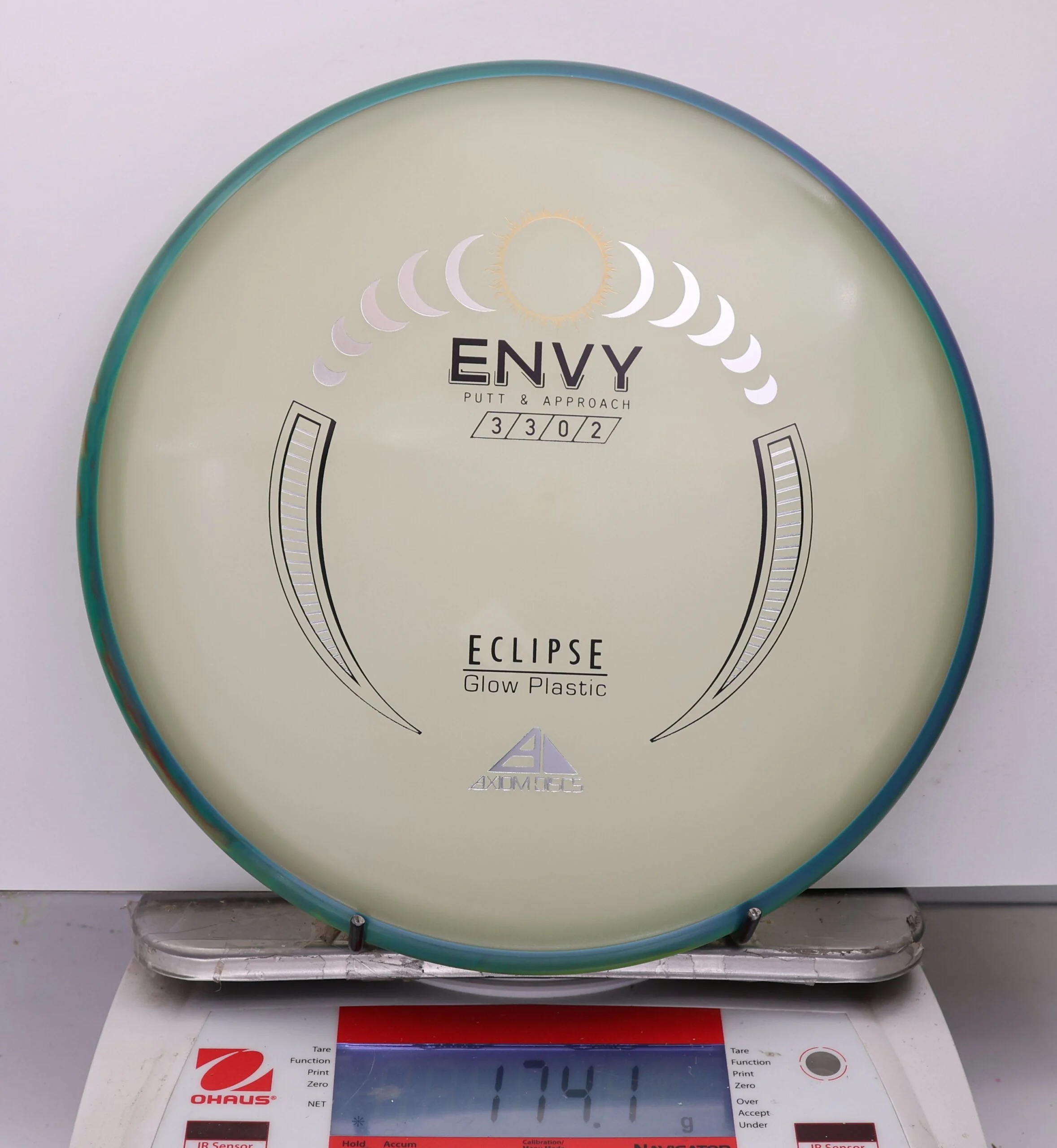 1094537 Eclipse Envy - #669 BlueGreen, 174