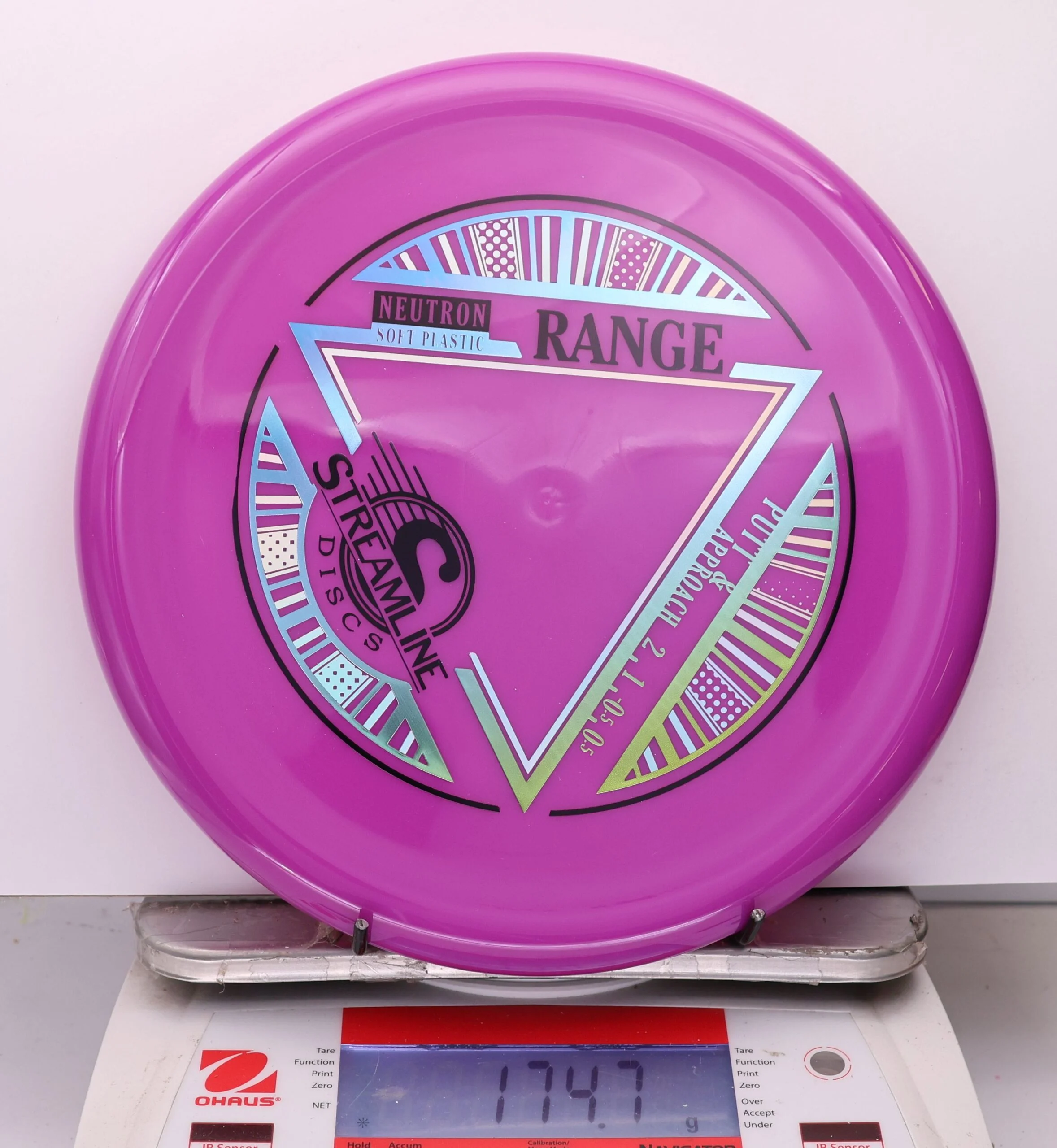 1094966 Neutron Soft Range - #670 Purple, 175