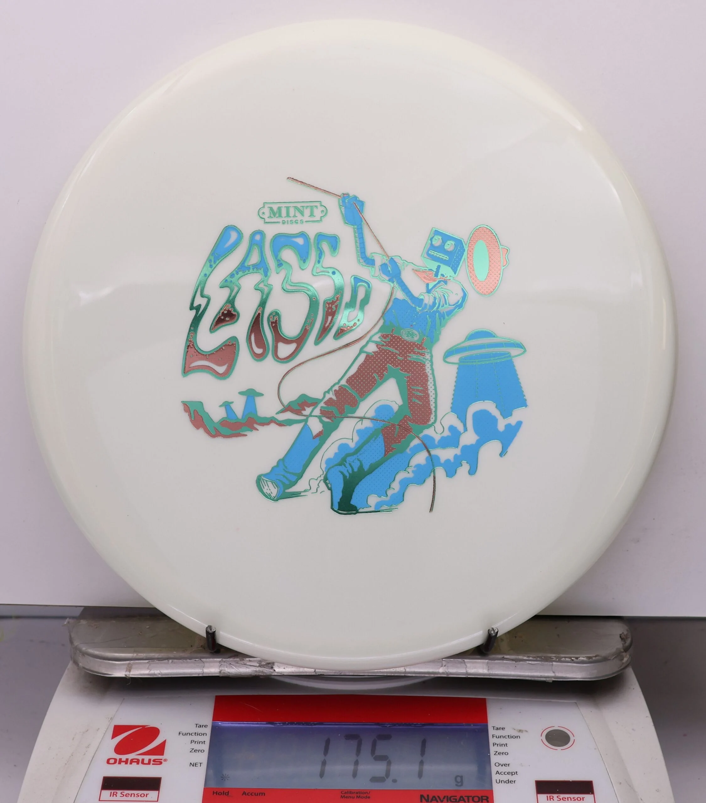 1100273 Apex Lasso, Dust Up by Brad Bond - #29 White, 175