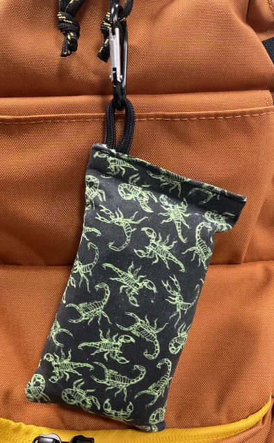 1107092 Chalky Bags with Carabiner - Scorpian-Black, Chalky Bags