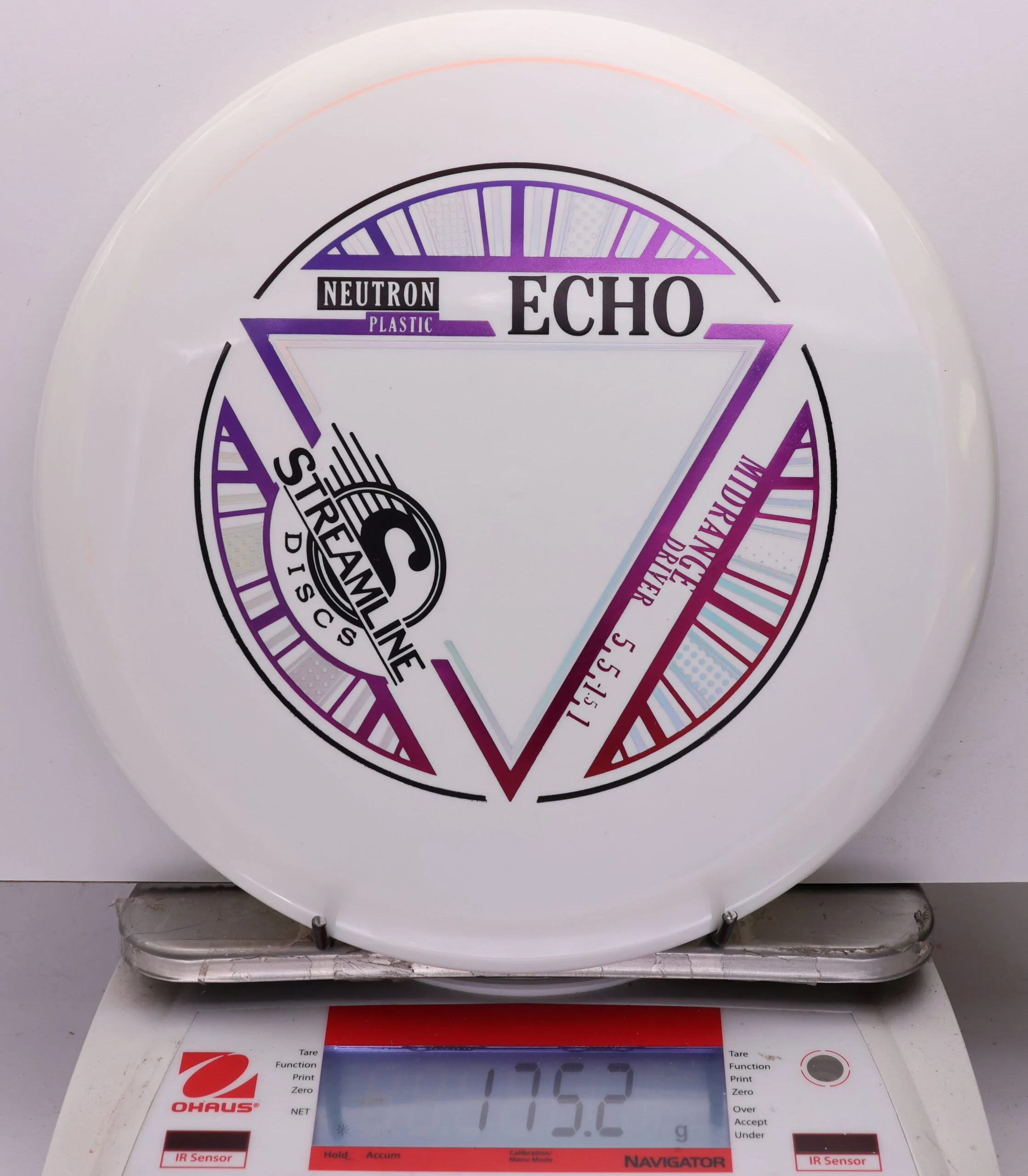1115887 Neutron Echo - #702 White, 175