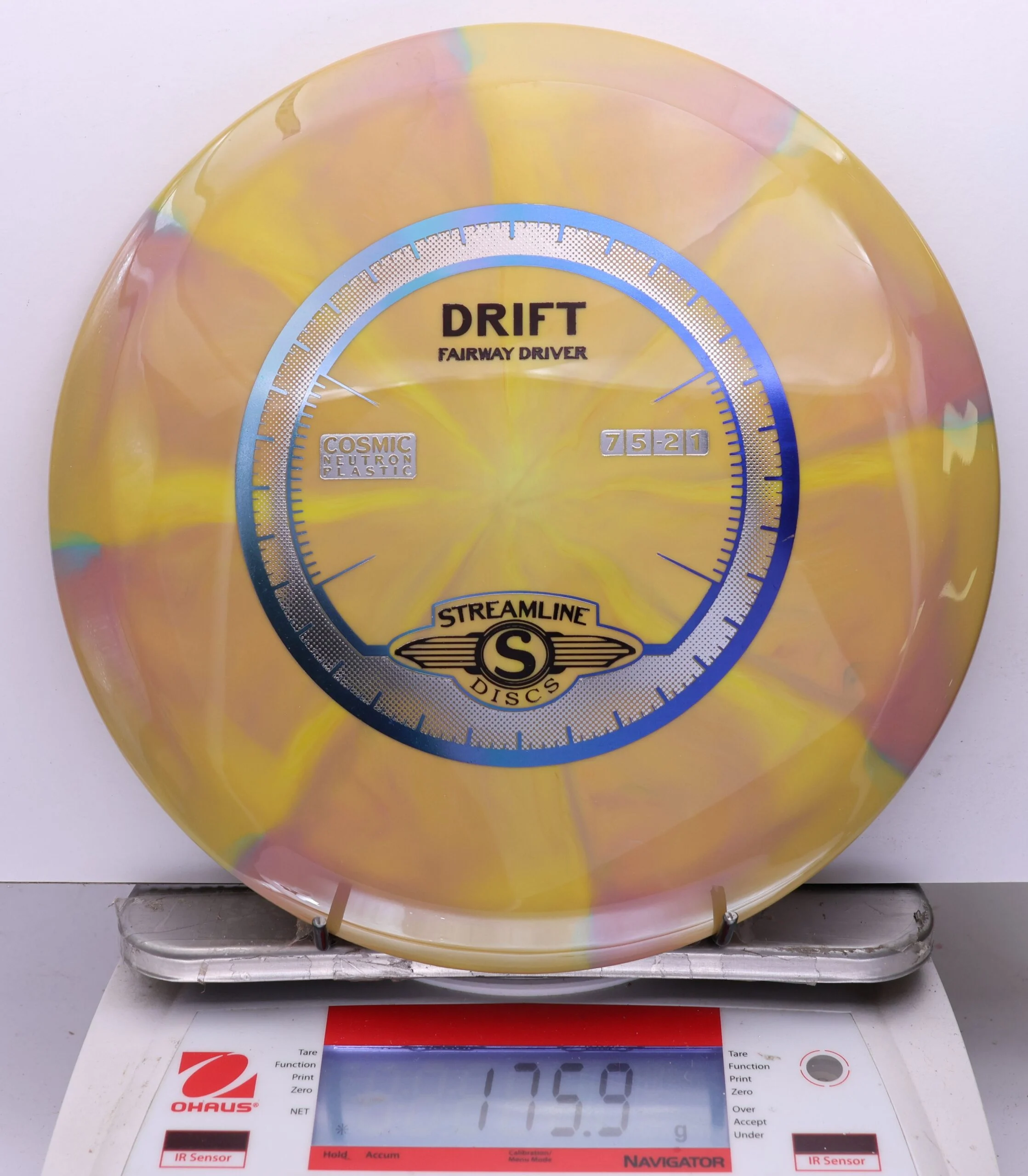 1115926 Cosmic Neutron Drift - #703 YellowPink, 176