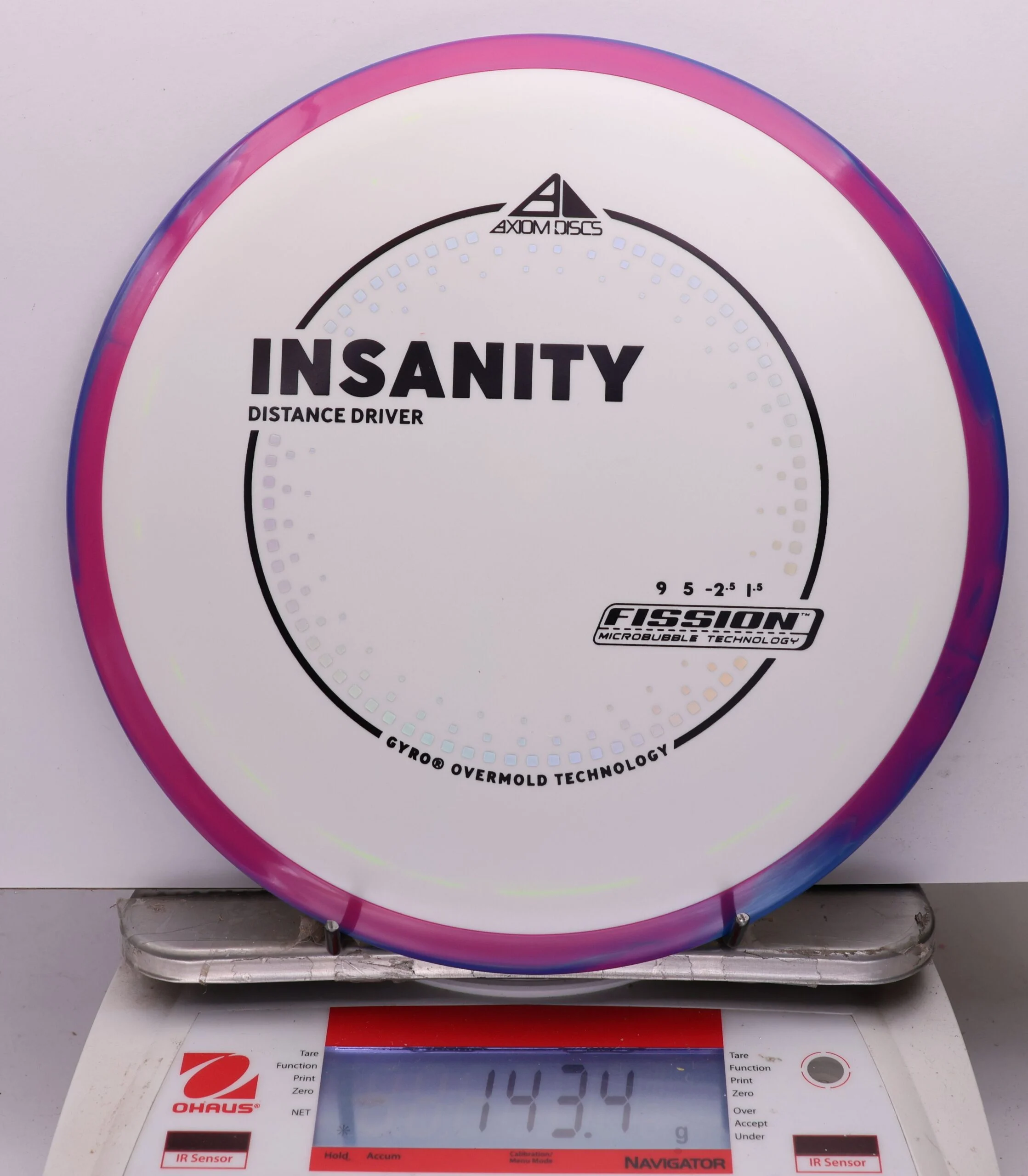 1116631 Fission Insanity, Project Lab Coat - #703 Magenta-White, 143