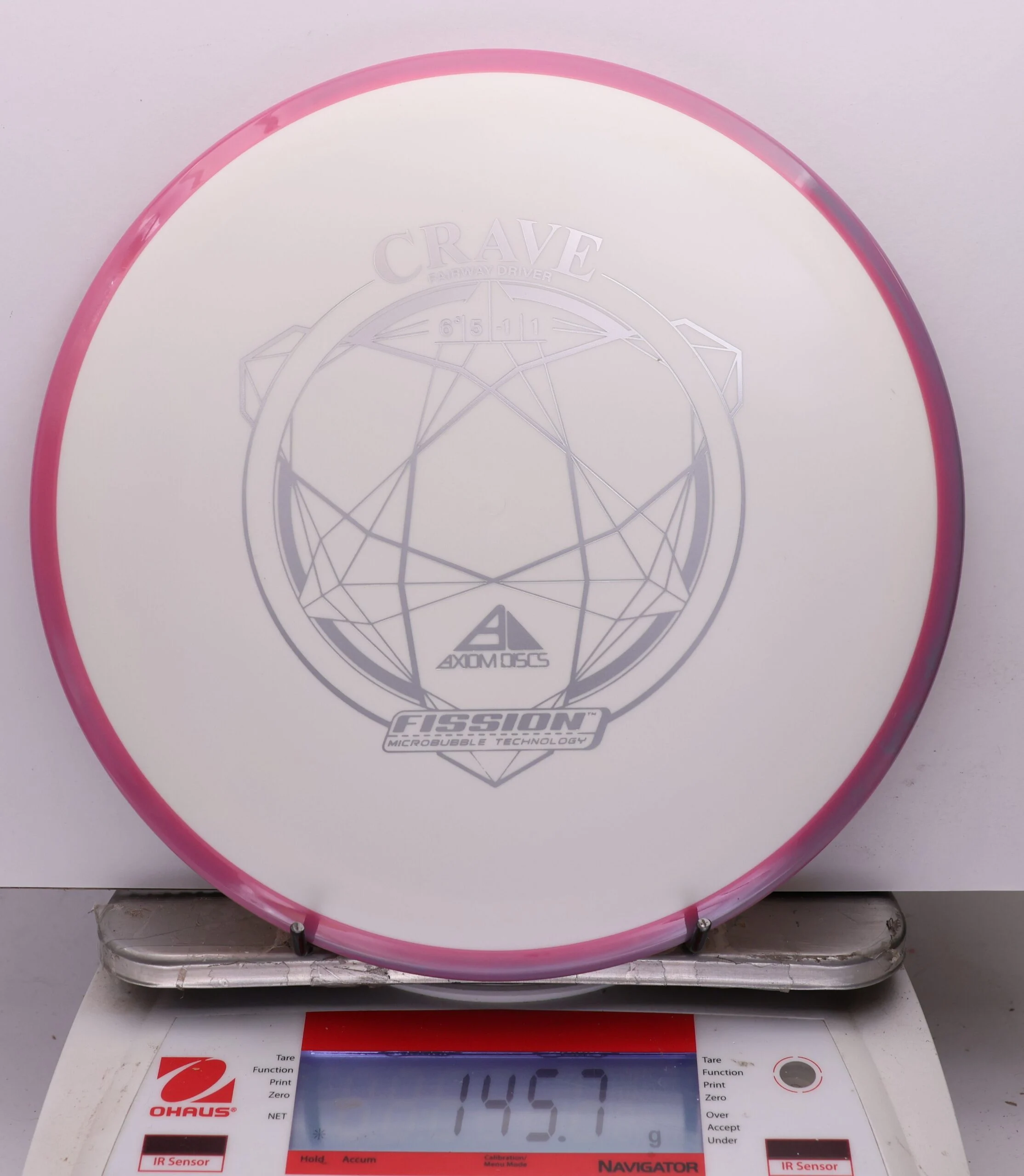 1117343 Fission Crave - #704 Magenta-White, 146