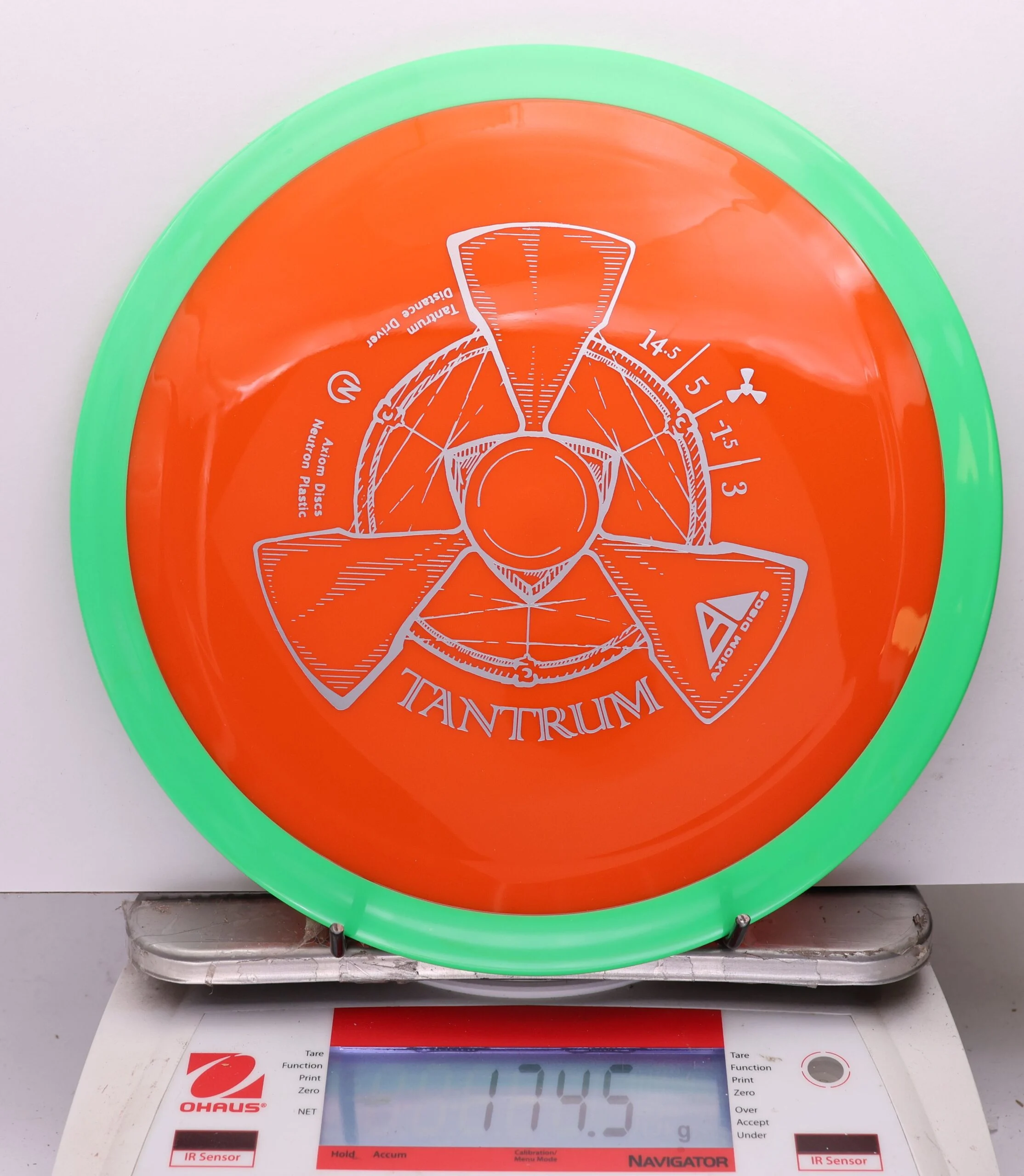 1117863 Neutron Tantrum - #699 Green-Orange, 175