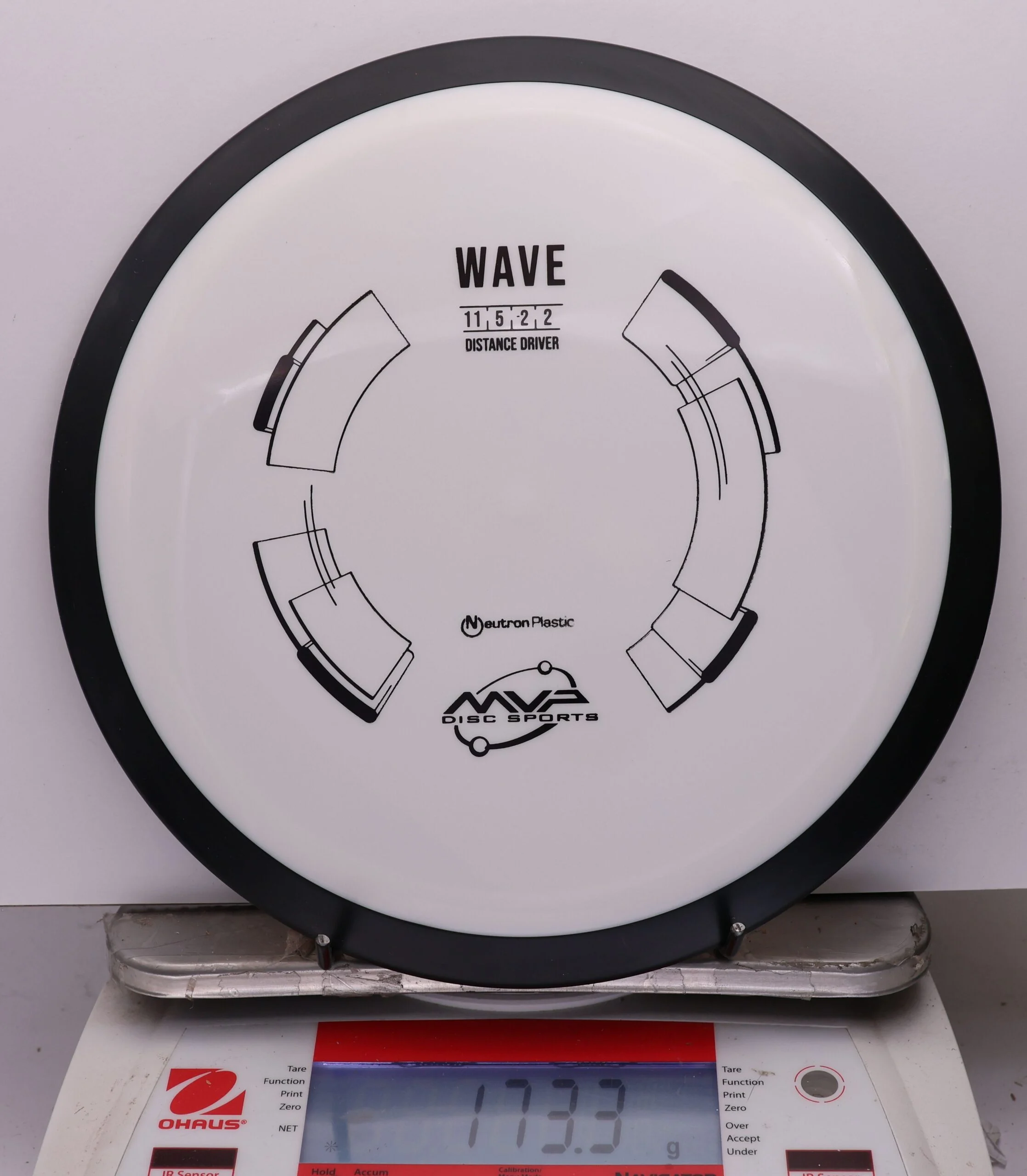 1119456 Neutron Wave - #704 White, 173