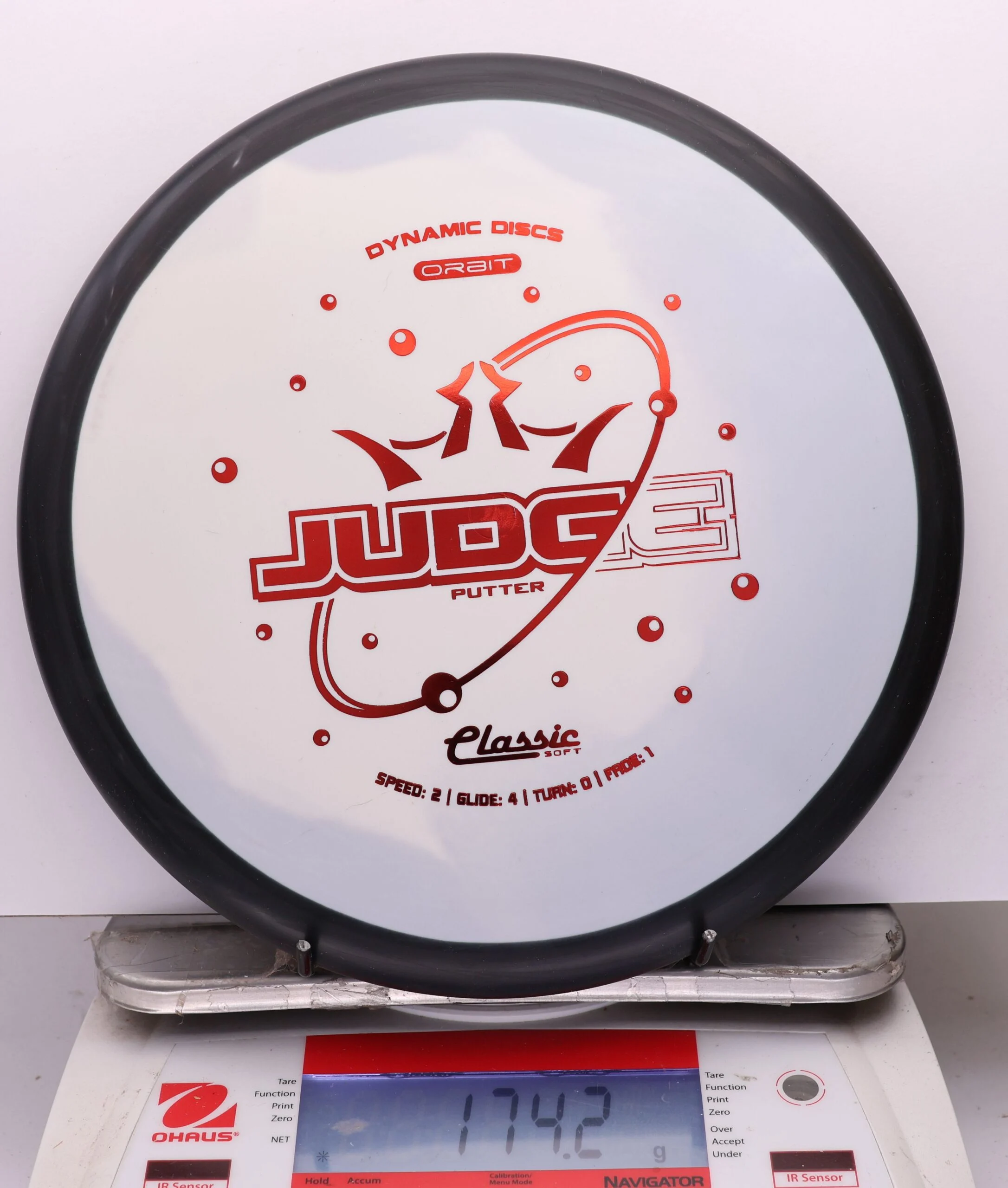 1122086 Classic Soft Orbit Judge - #384 Black-White, 174