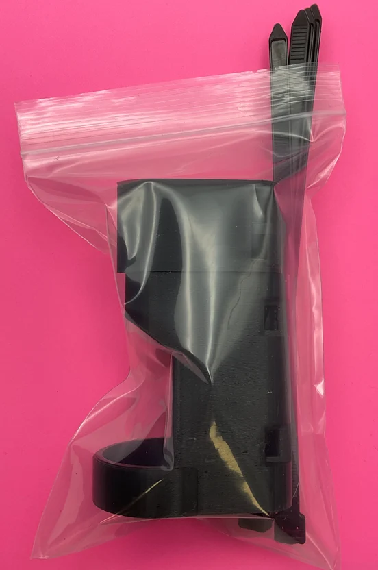 1123895 XF Cart Clip for Zuca Cart - Black, XF20-30