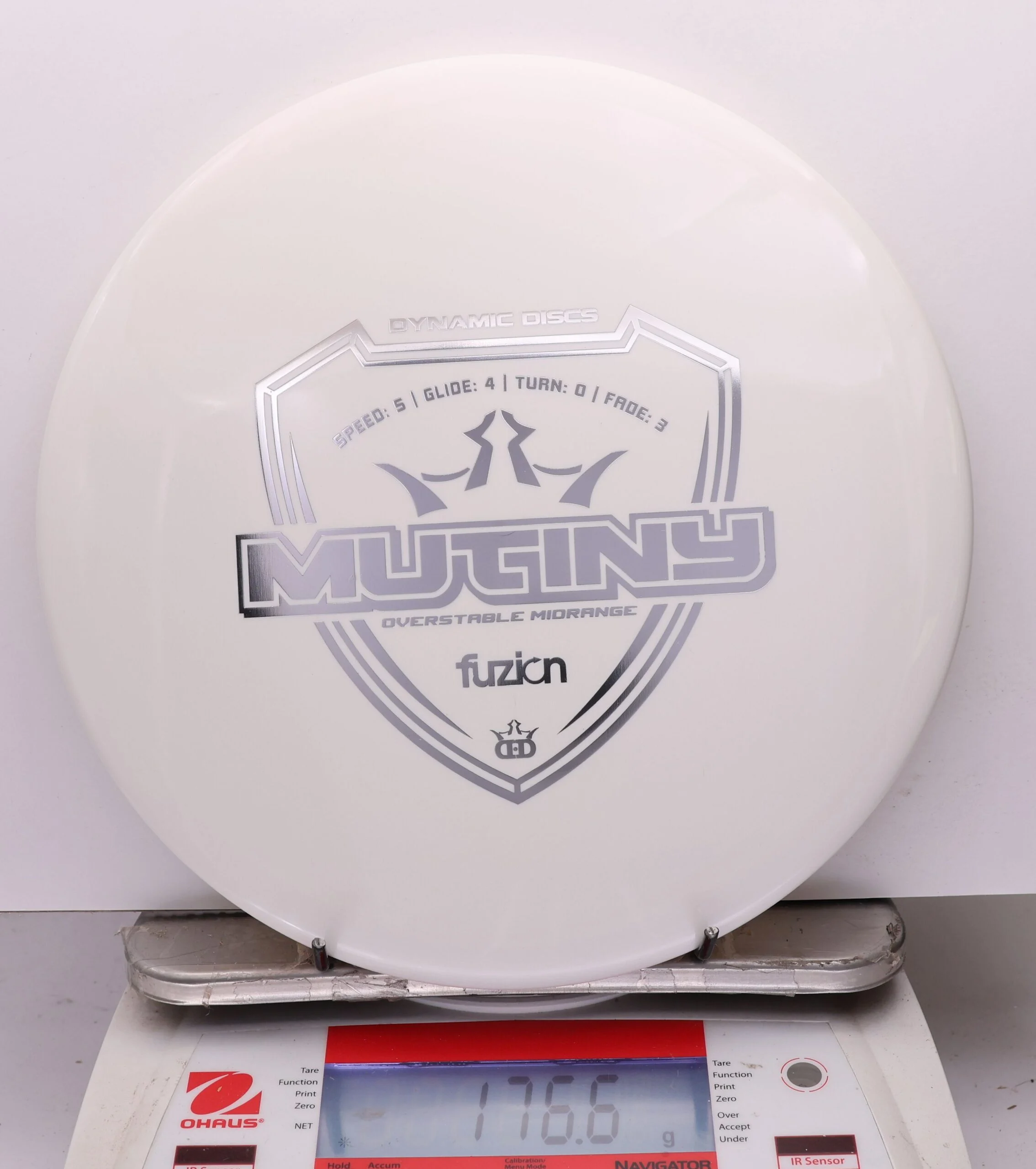 1127014 Fuzion Mutiny - #15 White, 177