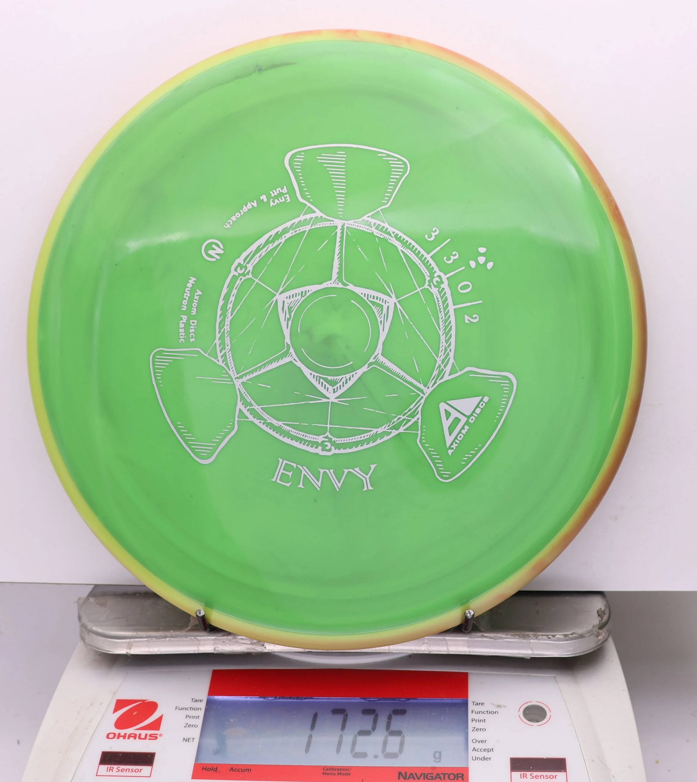 1131987 Neutron Envy - #752 Yellow-Green, 173