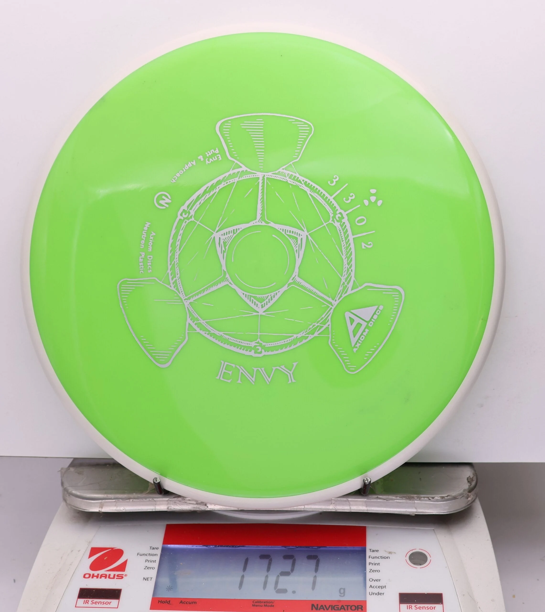 1131988 Neutron Envy - #753 White-Green, 173