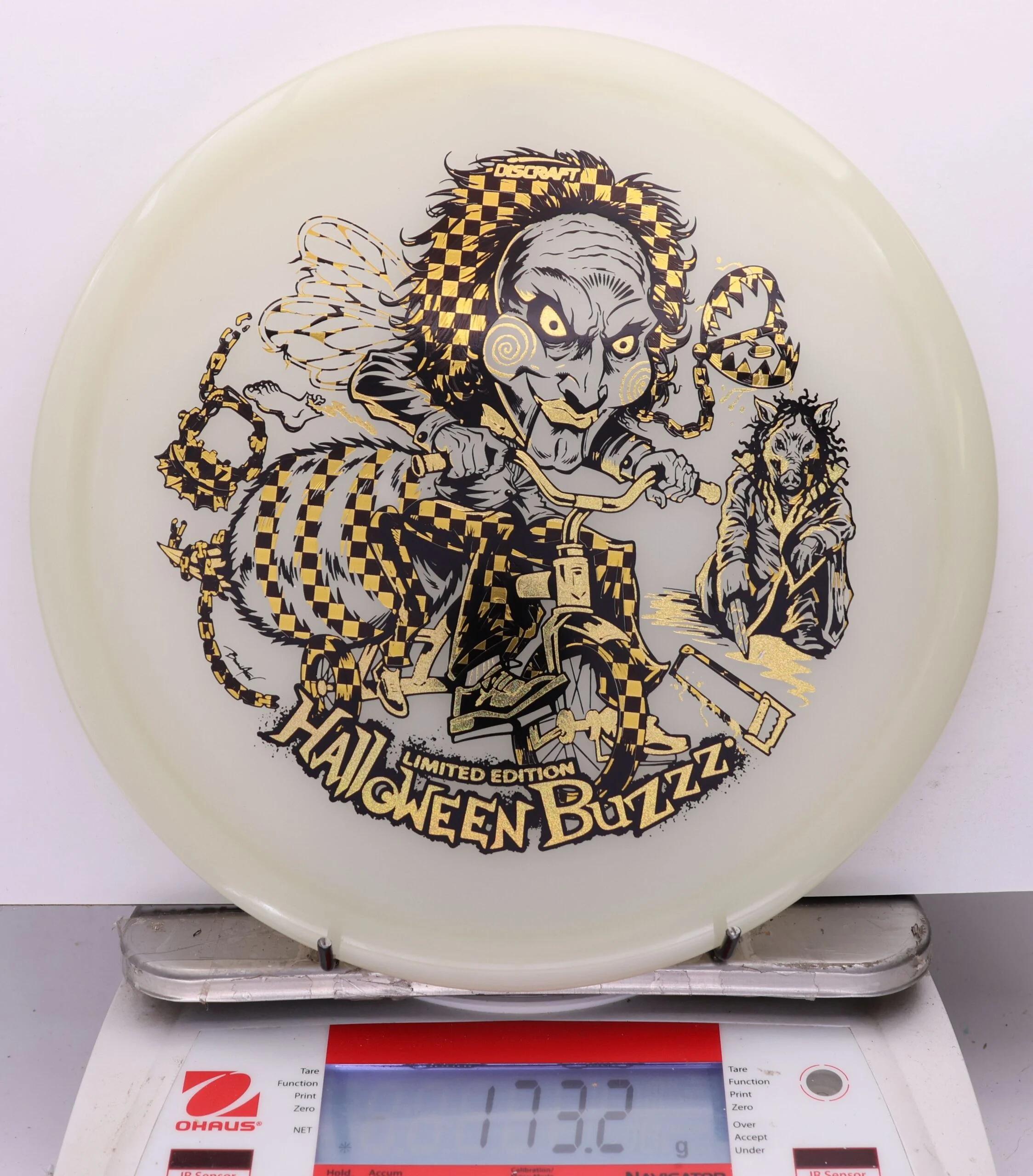 1144532 Mega Glow Z Buzzz, Triple Foil - 2026 Halloween Edition - #13 Glow, 173