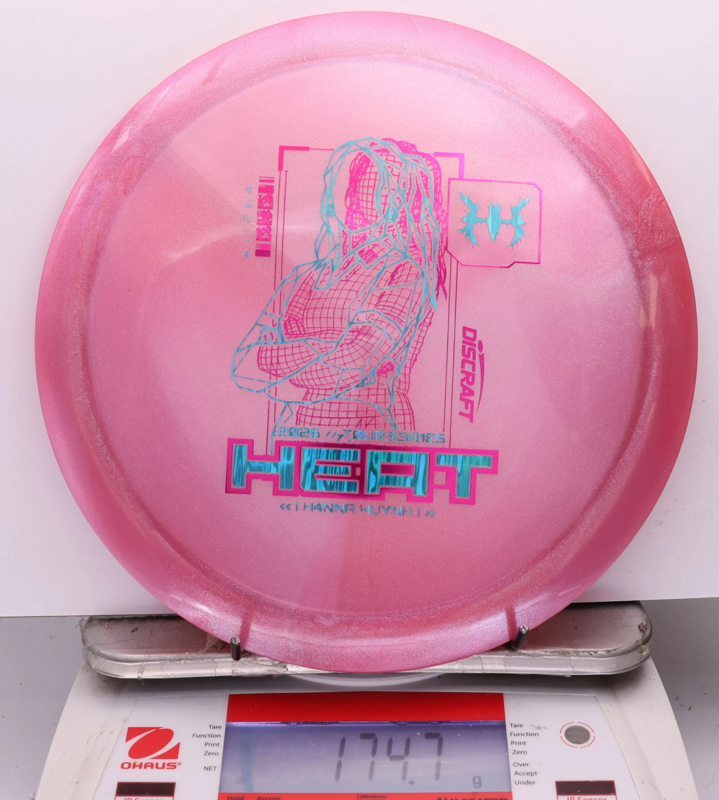 1144768 Big Z Titanium Heat, Hannah Huynh 2026 Tour Series V2 - #529 Pink, 175
