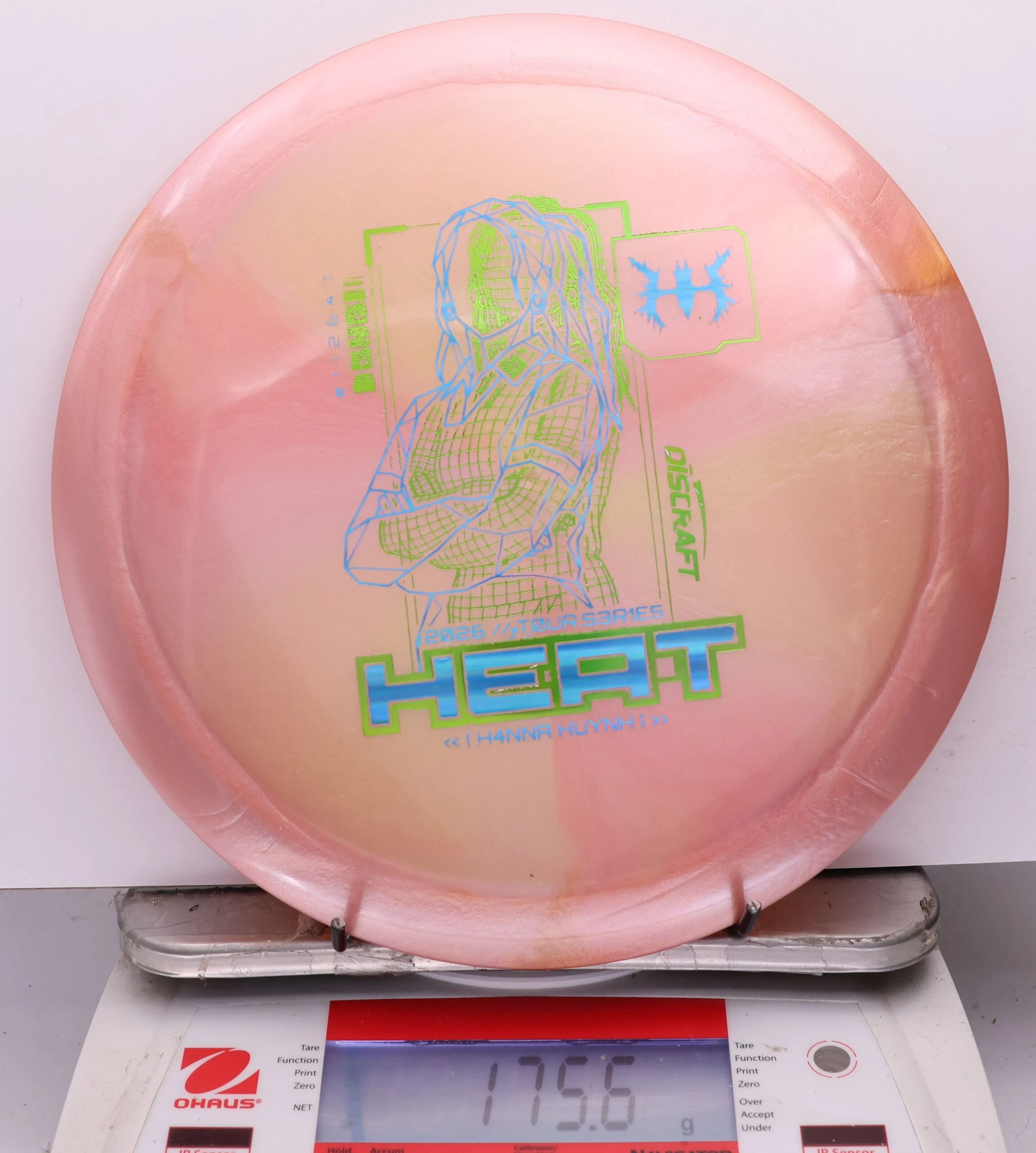 1144769 Big Z Titanium Heat, Hannah Huynh 2026 Tour Series V2 - #530 Peach, 176