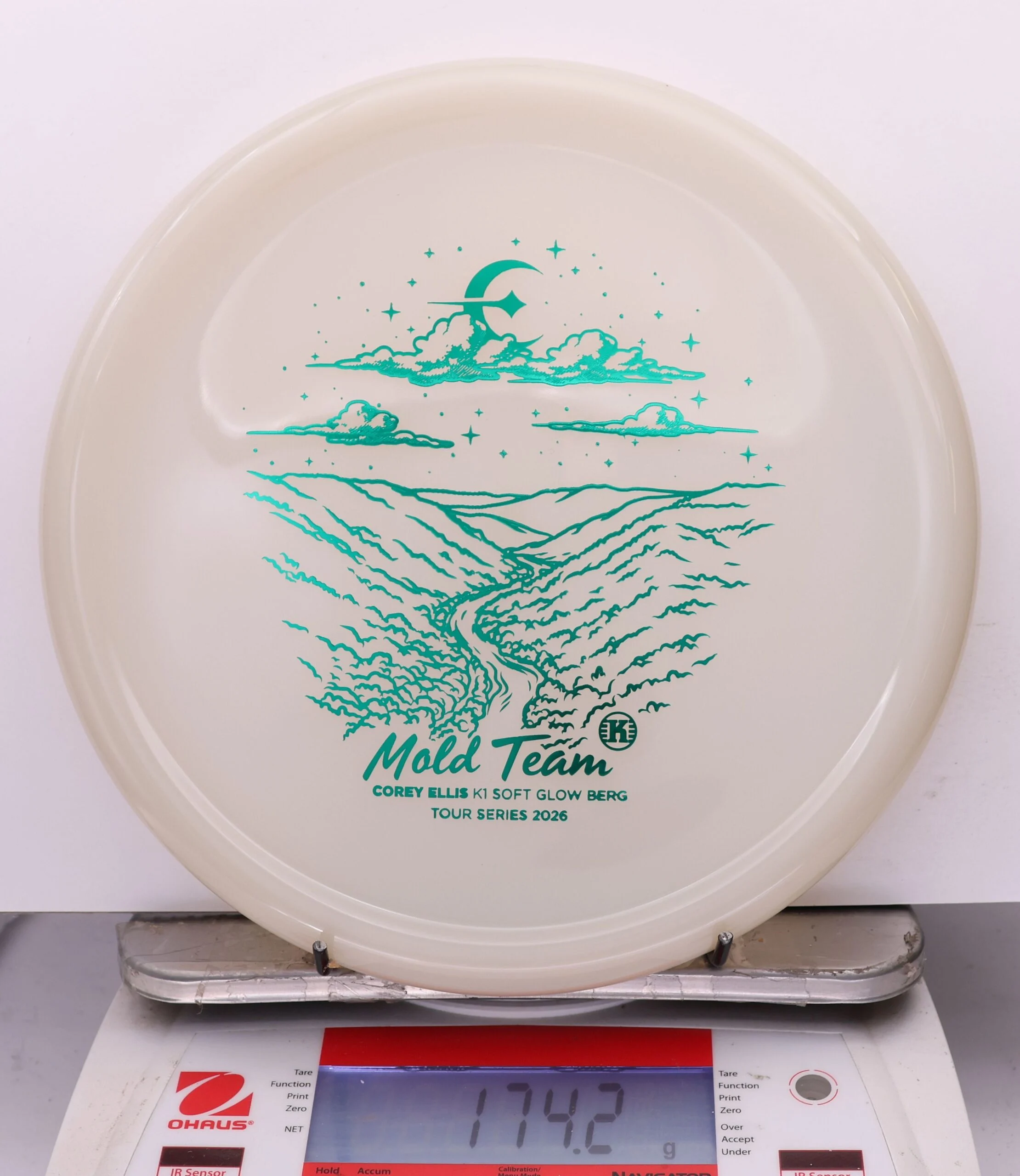 1157211 K1 Soft Glow Berg, Corey Ellis 2026 Mold Team - #415 Glow, 174